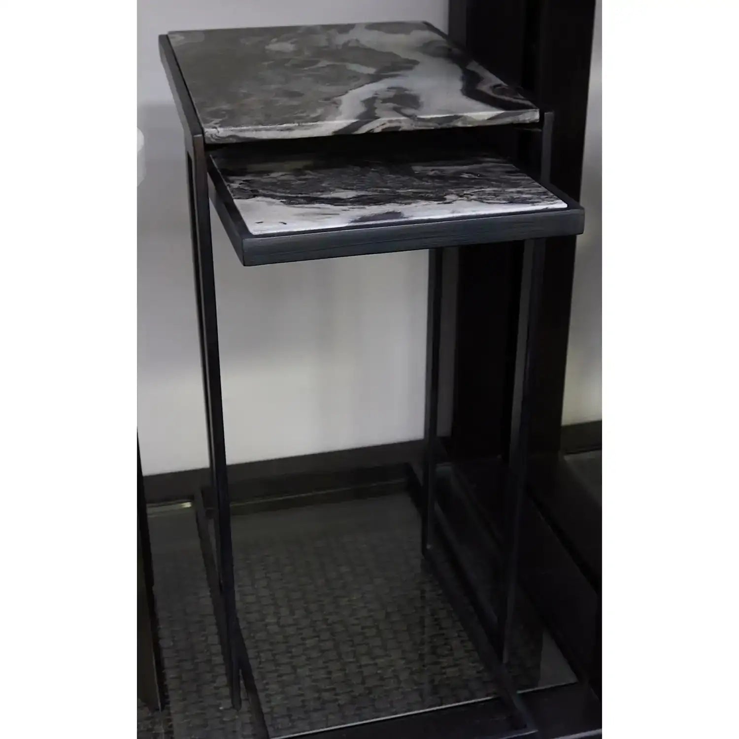 GLOBAL VIEWS NUDGE NESTING TABLE - Side