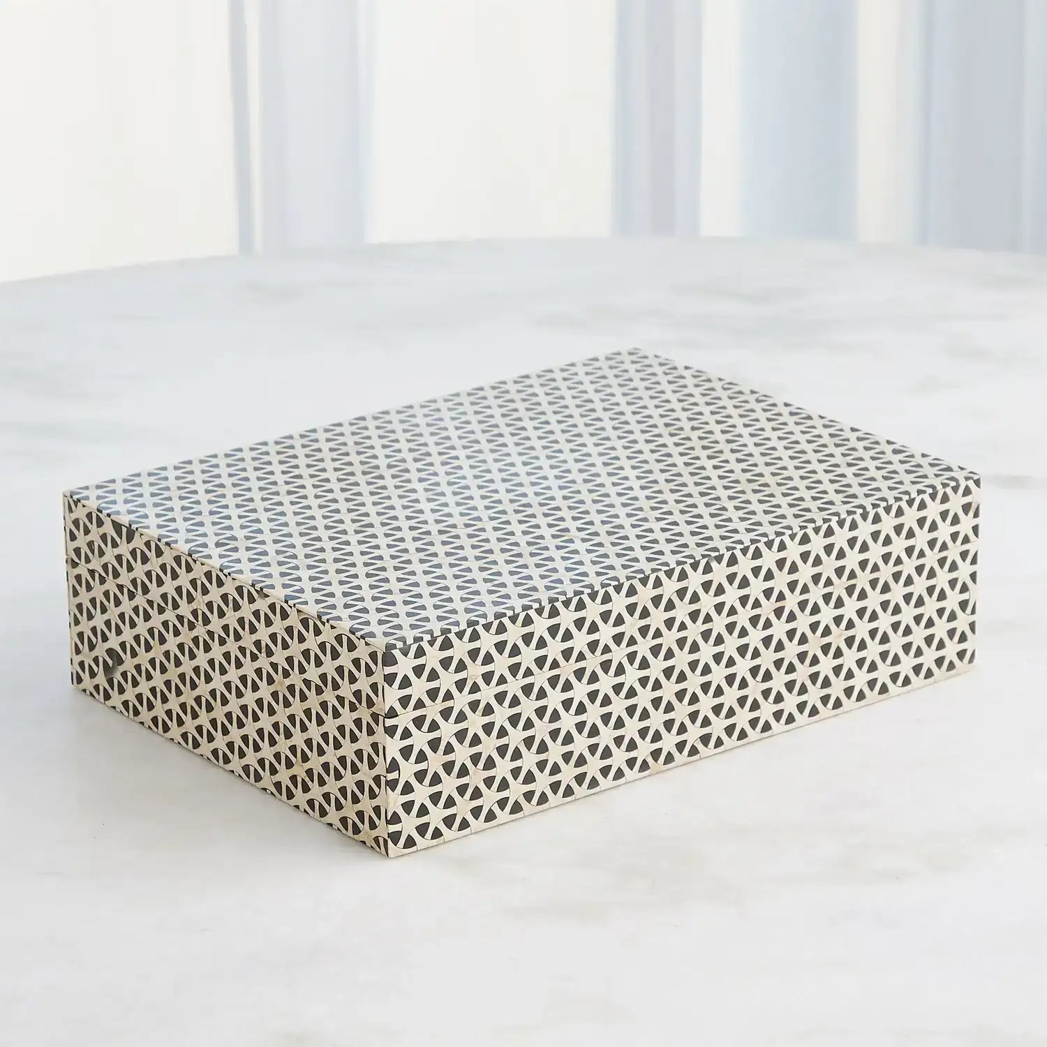 GLOBAL VIEWS INFINITY BOX - Decorative Accents