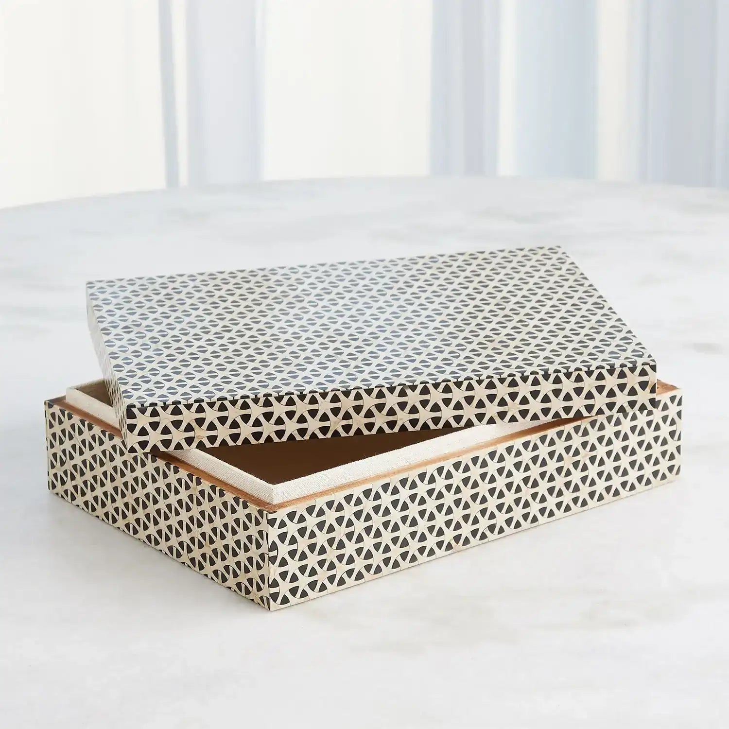 GLOBAL VIEWS INFINITY BOX - Decorative Accents