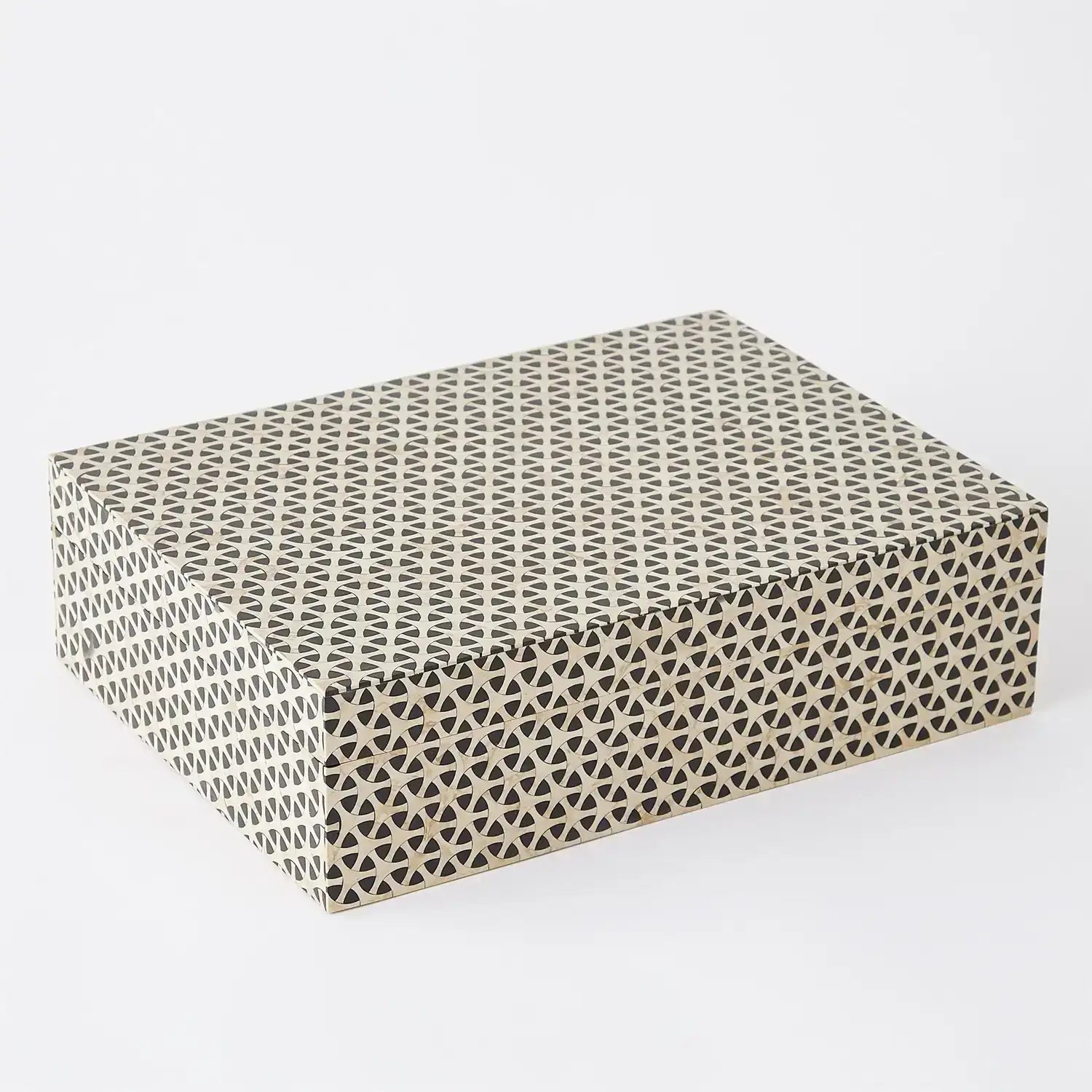 GLOBAL VIEWS INFINITY BOX - Decorative Accents