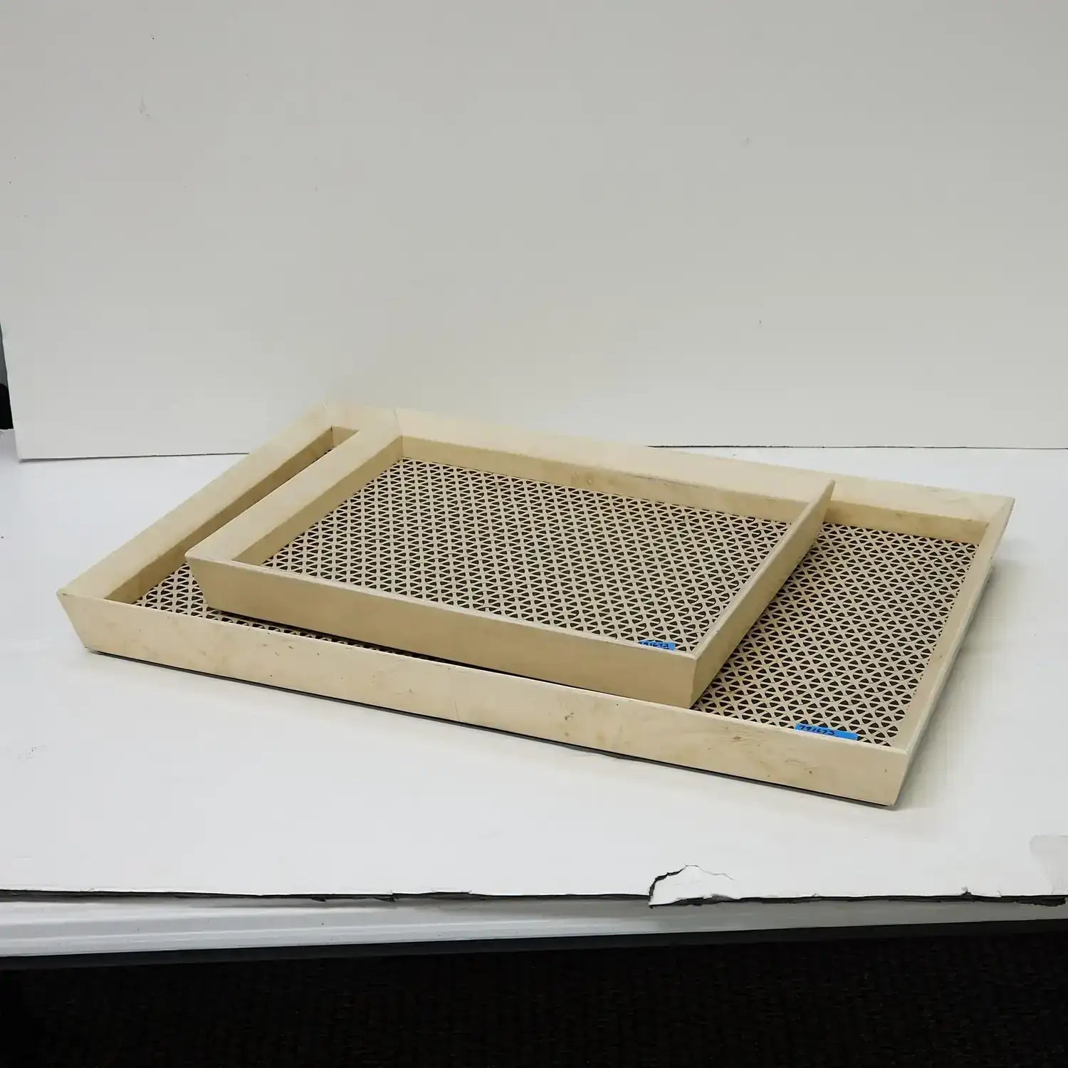 GLOBAL VIEWS INFINITY TRAY - Decorative Accents