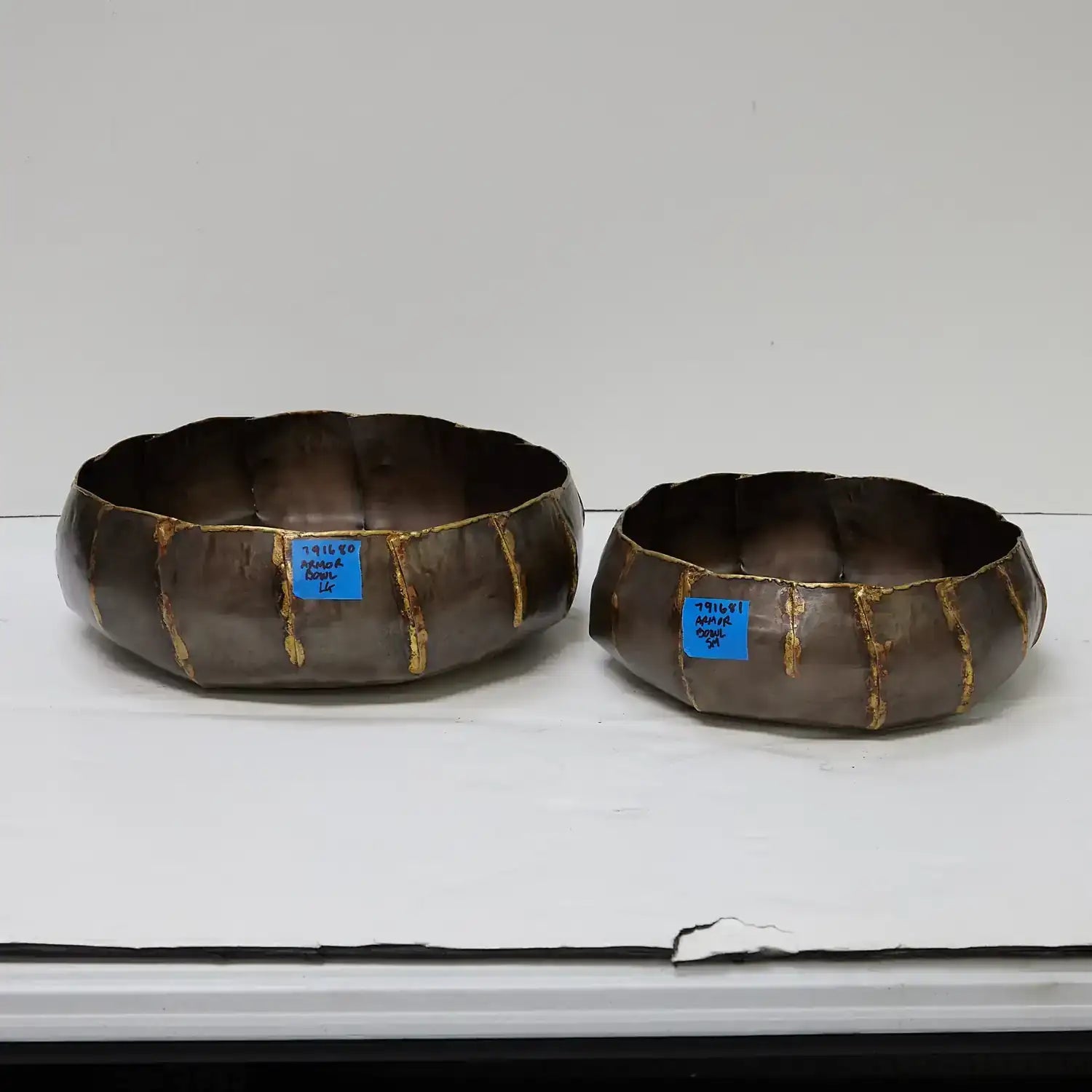 GLOBAL VIEWS ARMOR BOWL - Decorative Accents