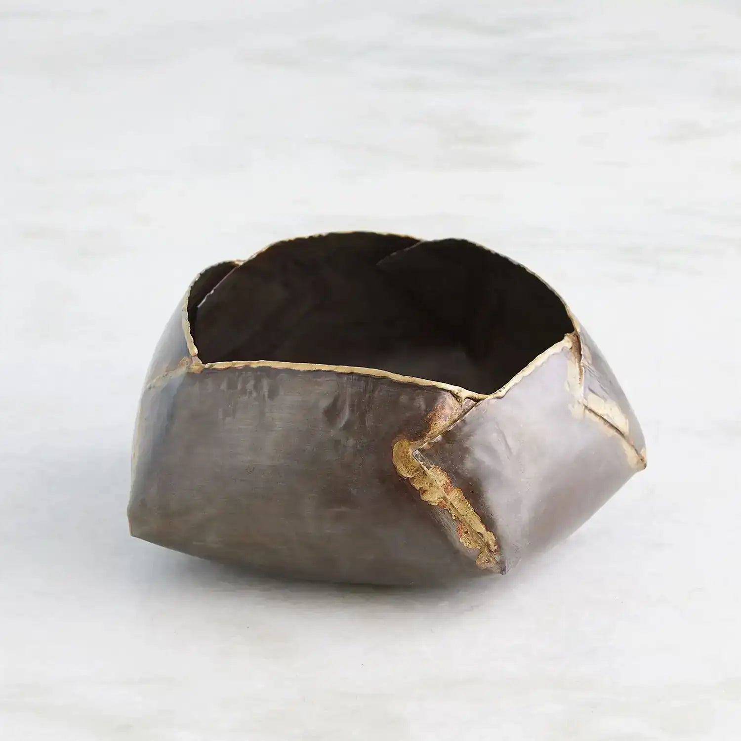 GLOBAL VIEWS PLEATED ARMOR BOWL - Decorative Accents