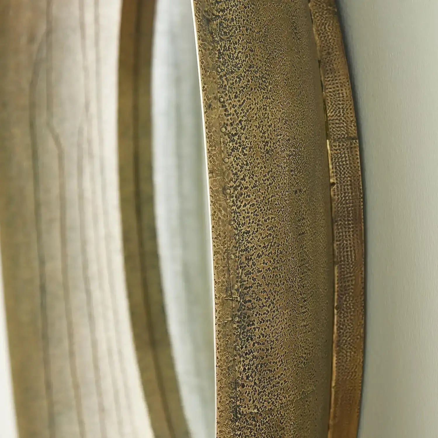 GLOBAL VIEWS SATURN MIRROR - Mirrors