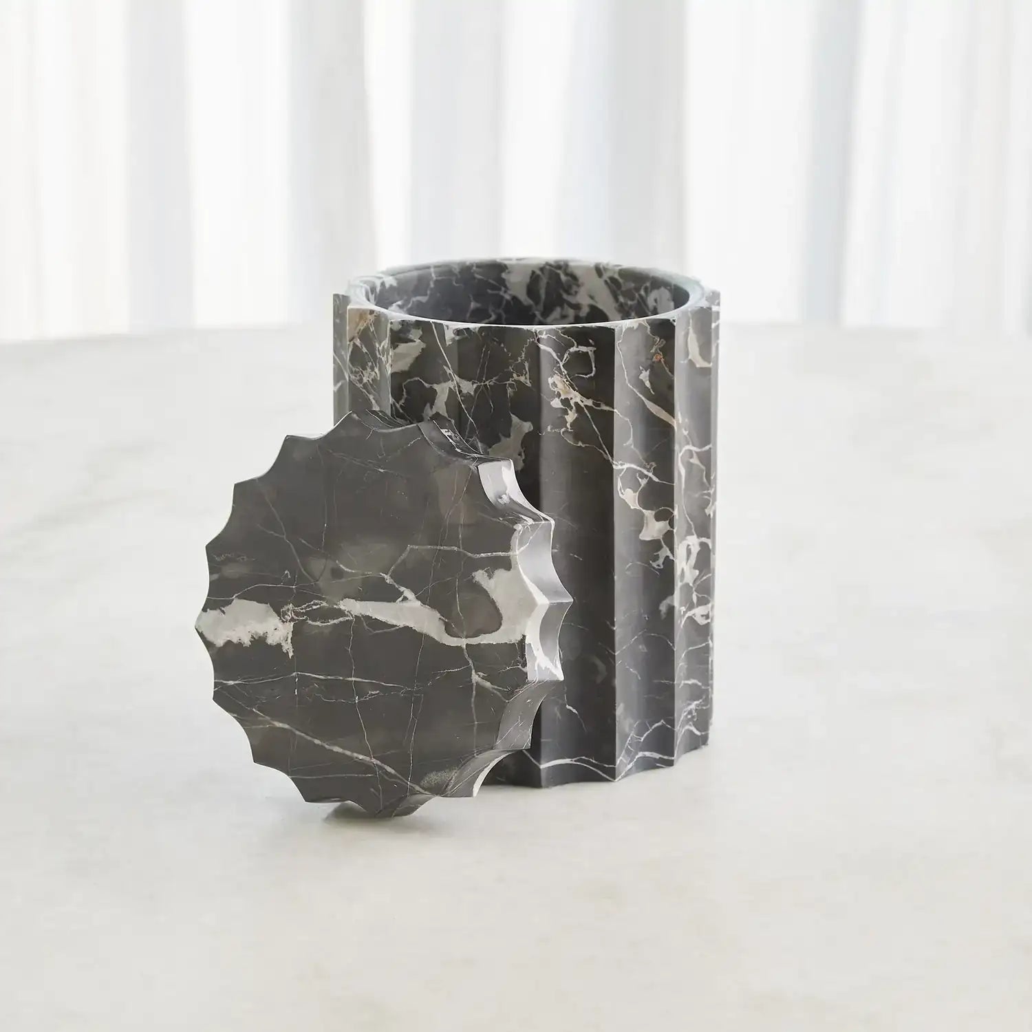 GLOBAL VIEWS IONIC JAR - Decorative Accents