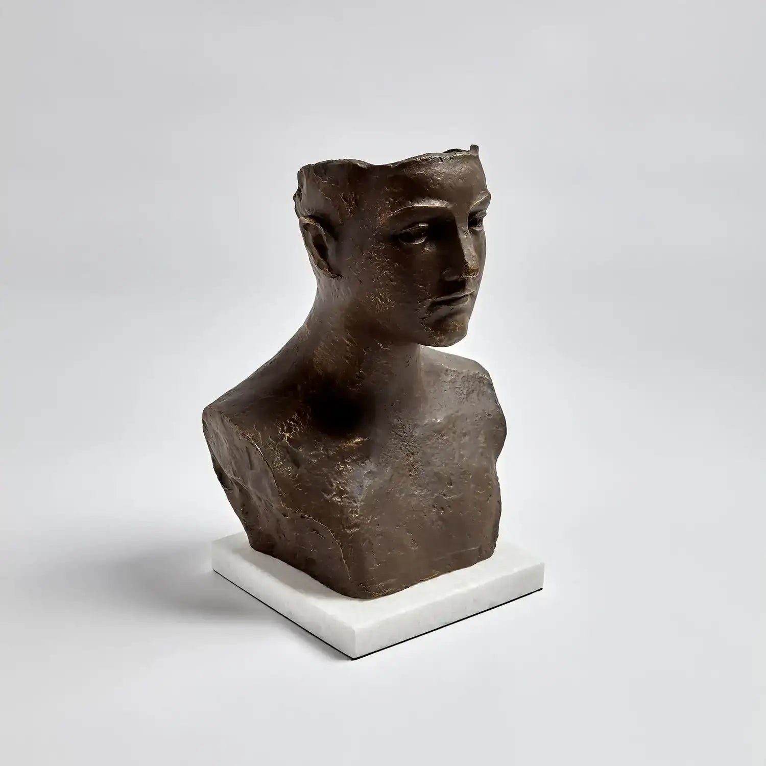 GLOBAL VIEWS HEAD SCULPTURE - Decorative Accents