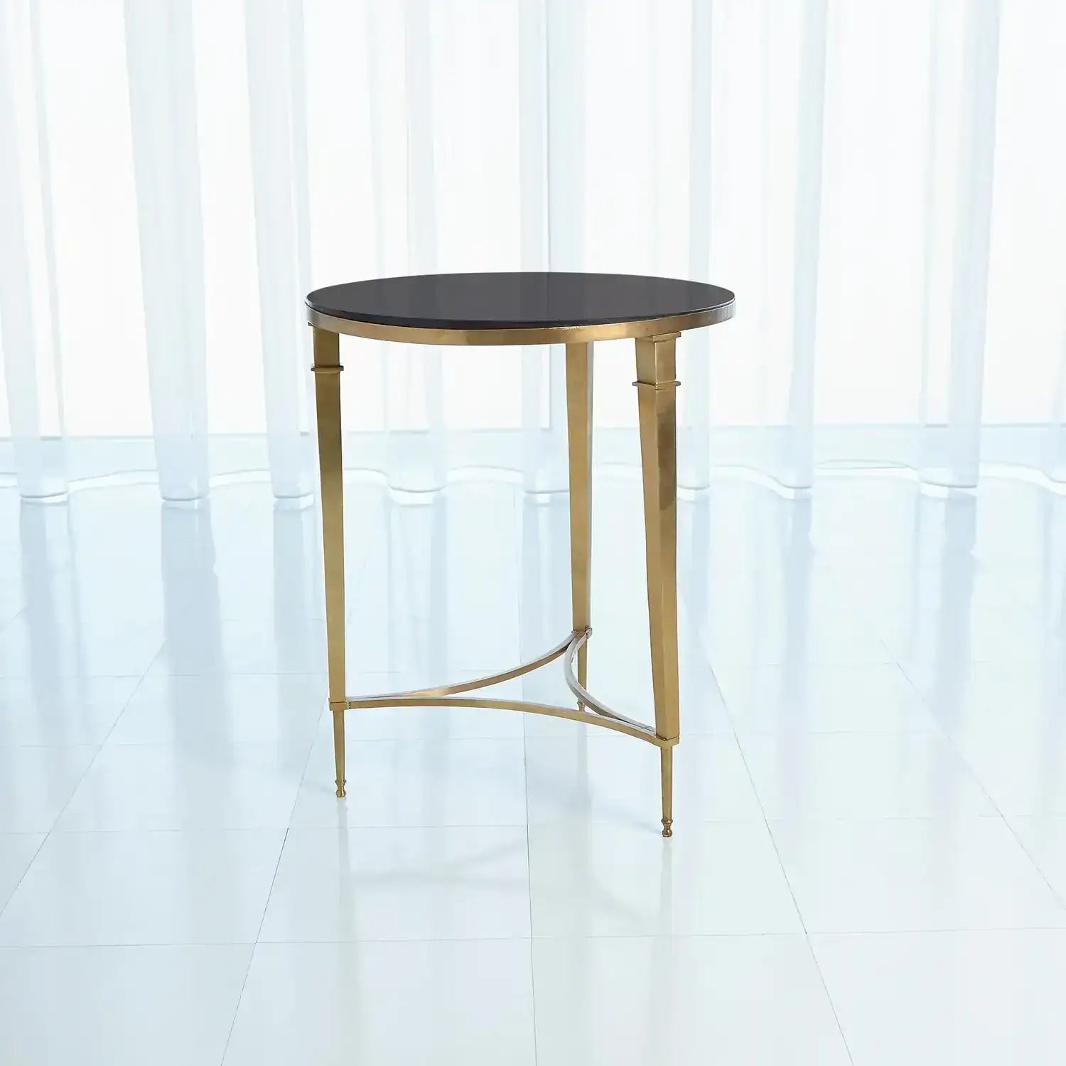 GLOBAL VIEWS ROUND FRENCH SQUARE LEG TABLE - Side