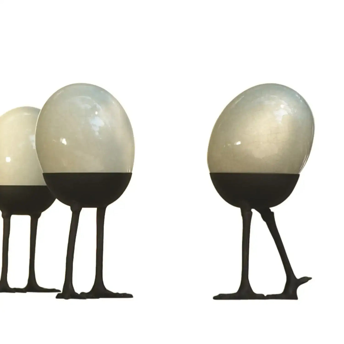 GLOBAL VIEWS OSTRICH EGG ON LEGS - Decorative Accents