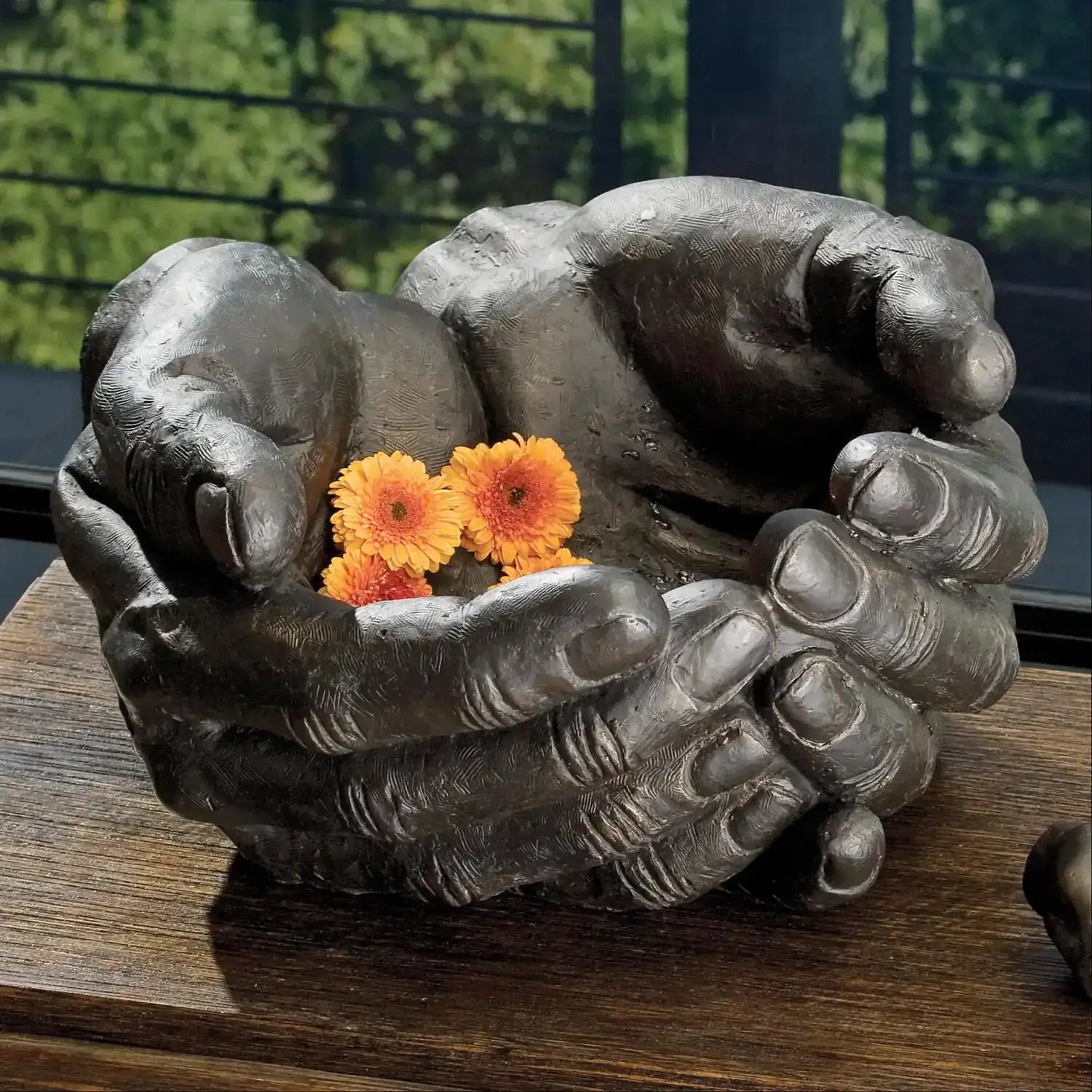 GLOBAL VIEWS GRANDE HAND BOWL - Decorative Accents