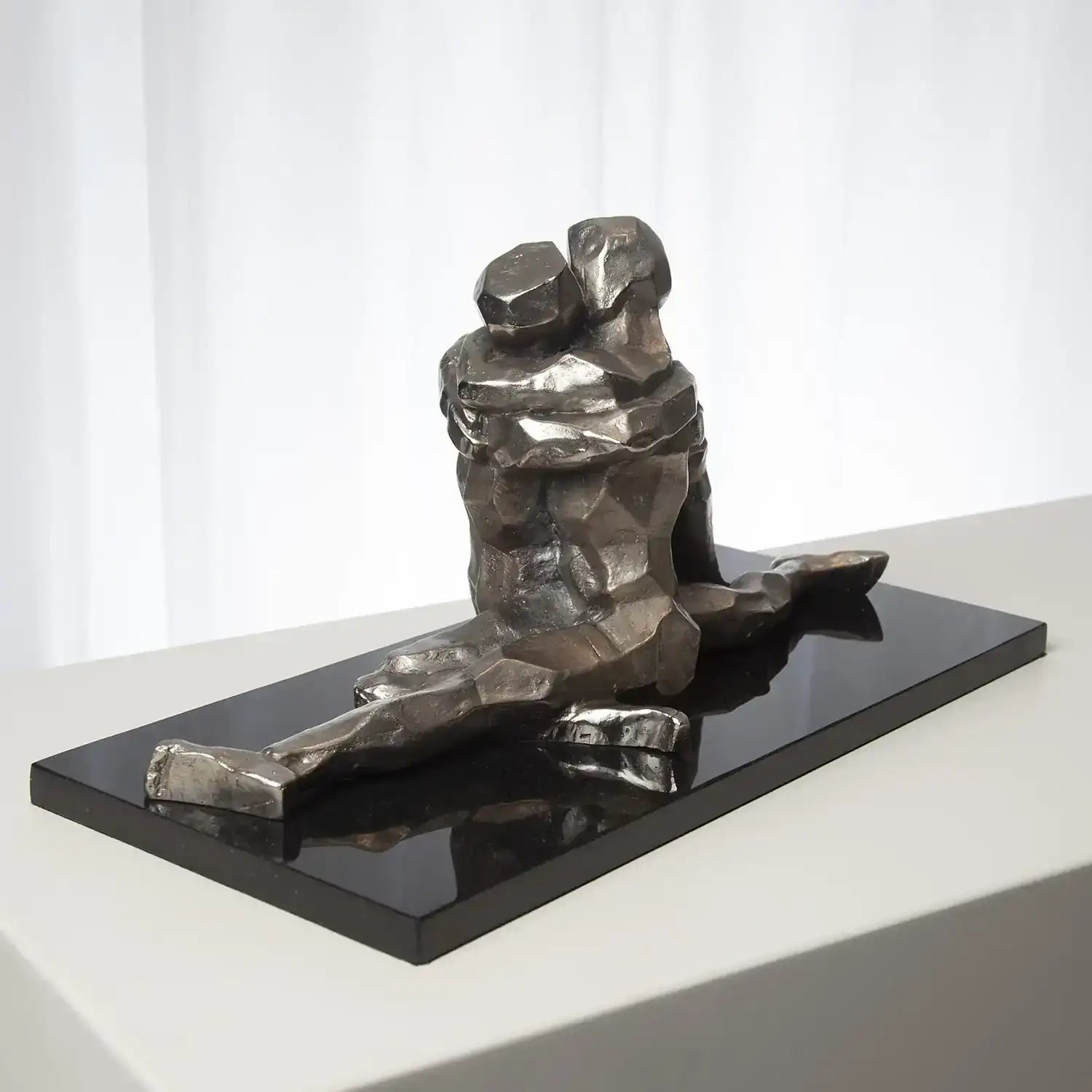 GLOBAL VIEWS GITTIN IT ON SCULPTURE - Decorative Accents