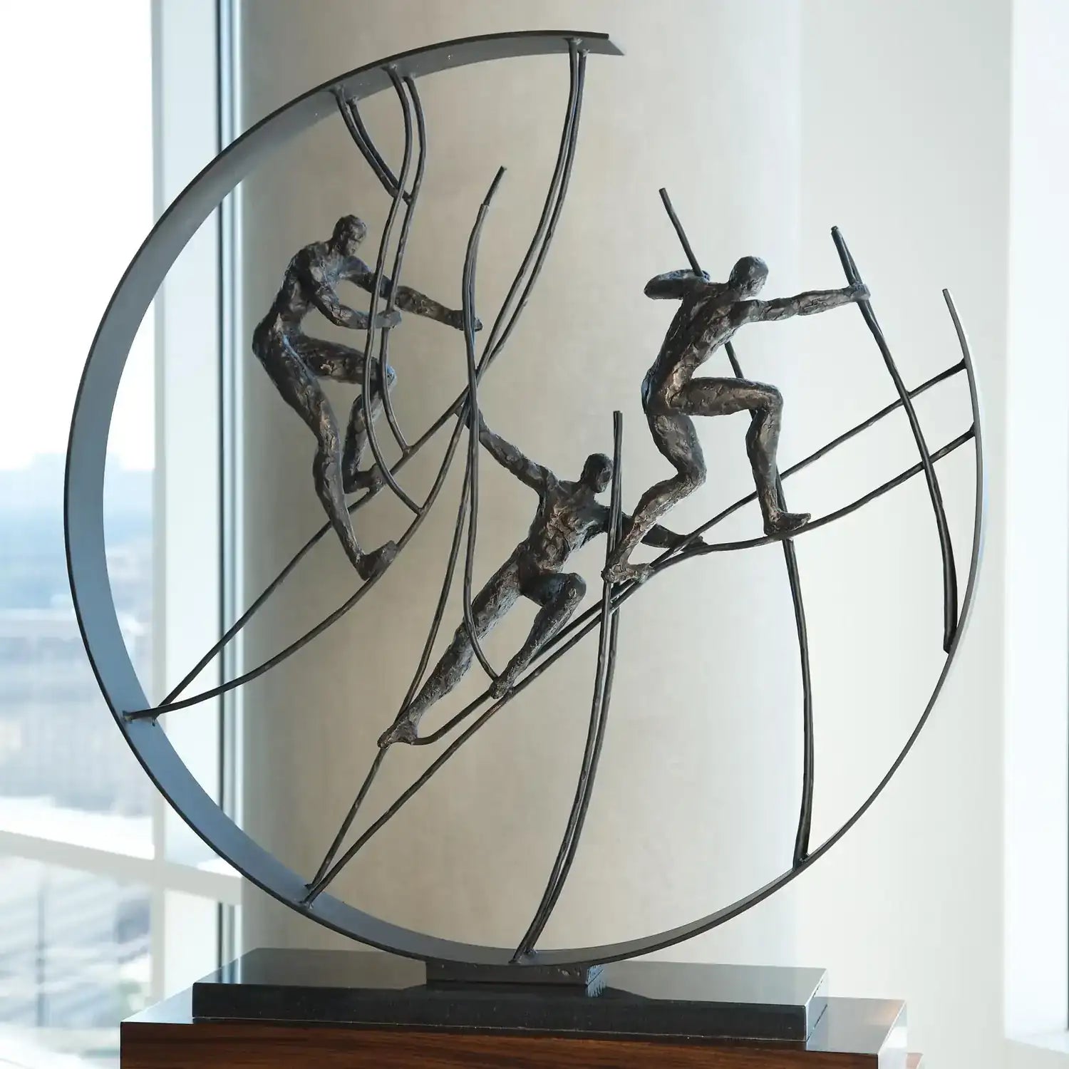 GLOBAL VIEWS CLIMB TO THE TOP SCULPTURE - Decorative Accents