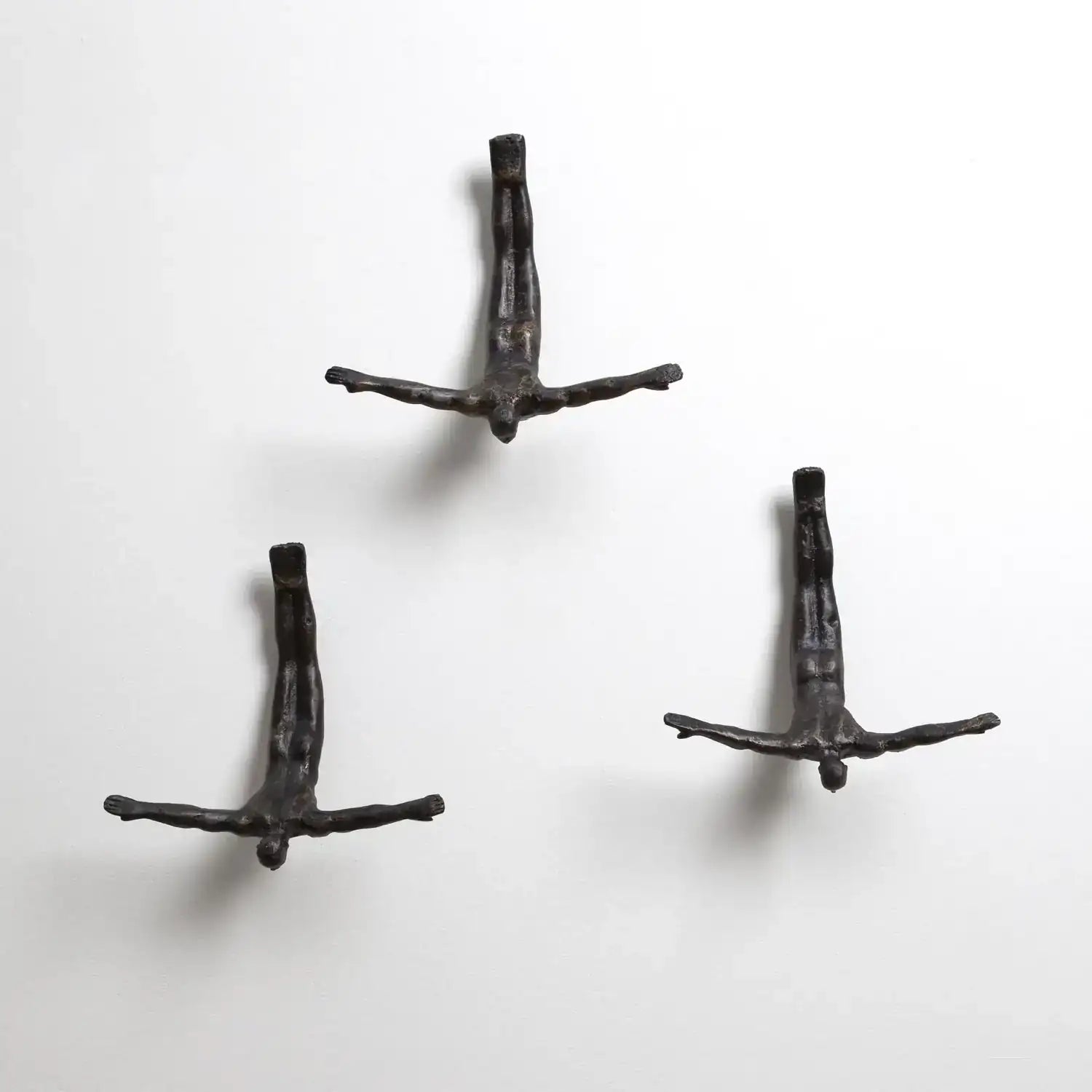 GLOBAL VIEWS WALL DIVER - Decorative Accents