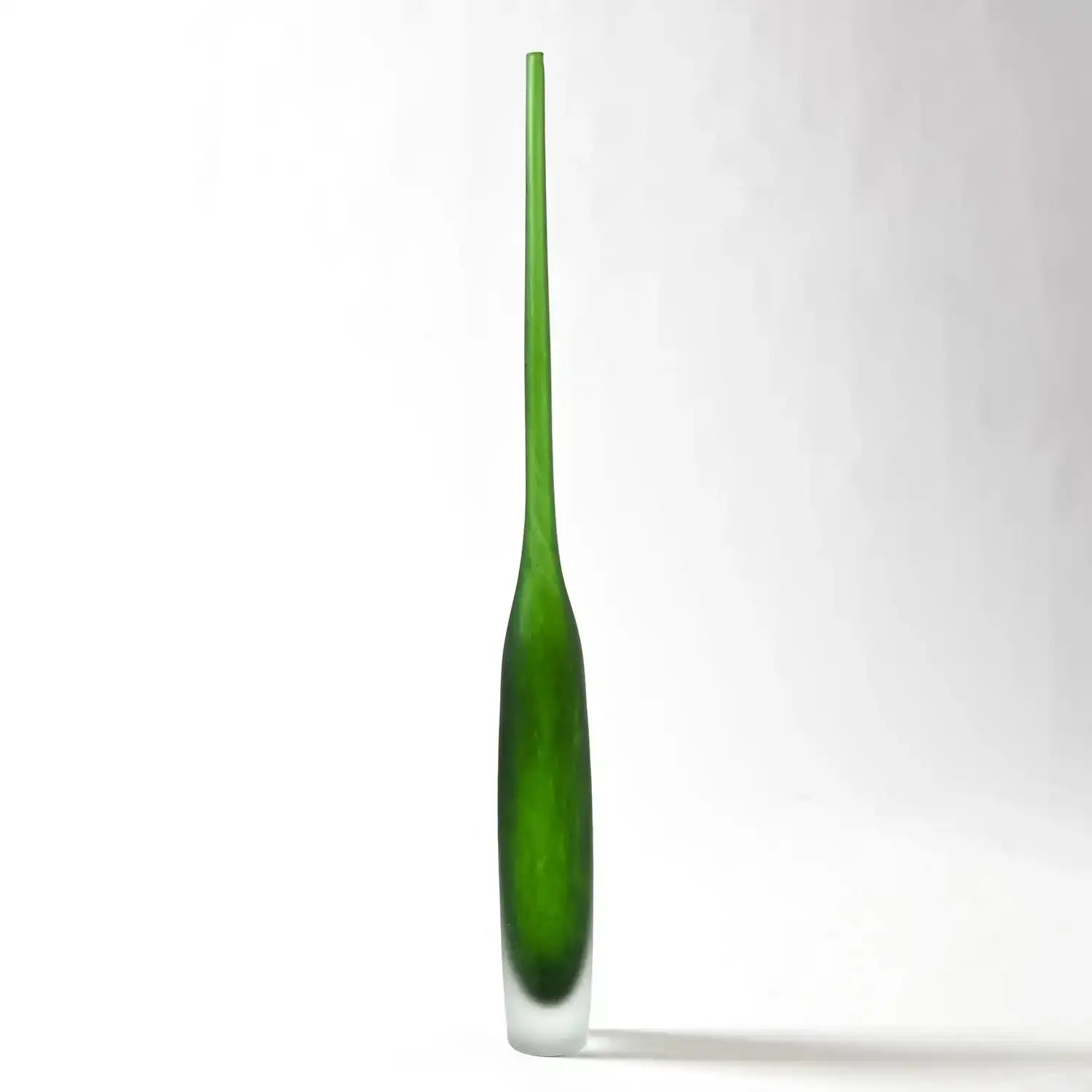 GLOBAL VIEWS SPIRE BOTTLE - Art