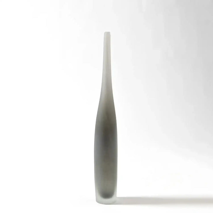 GLOBAL VIEWS SPIRE BOTTLE - Art