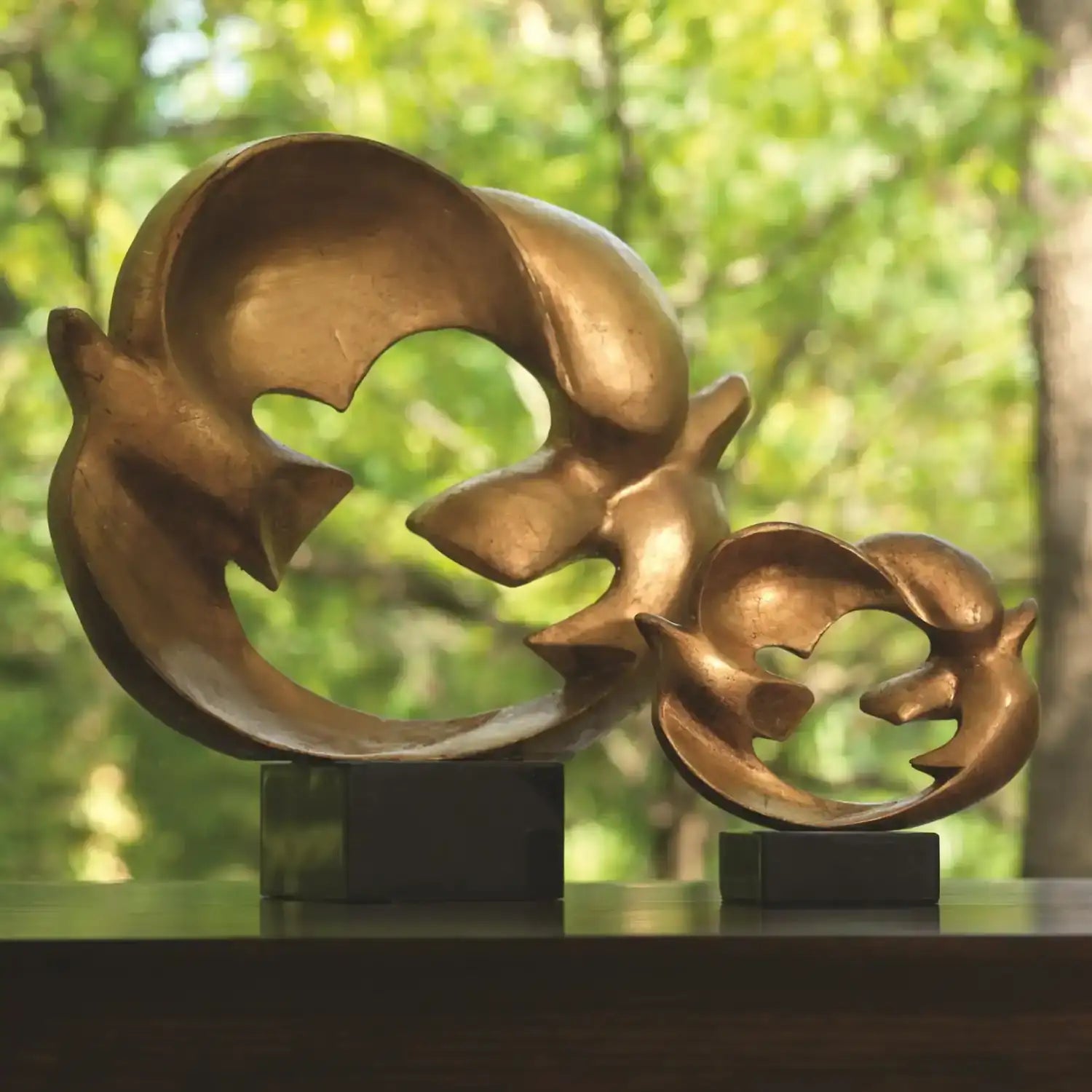 GLOBAL VIEWS DOVES OF PEACE SCULPTURE - Decorative Accents