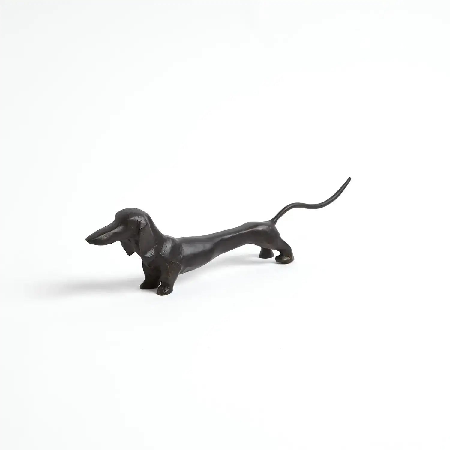 GLOBAL VIEWS DACHSHUND HOUND SCULPTURE - Decorative Accents
