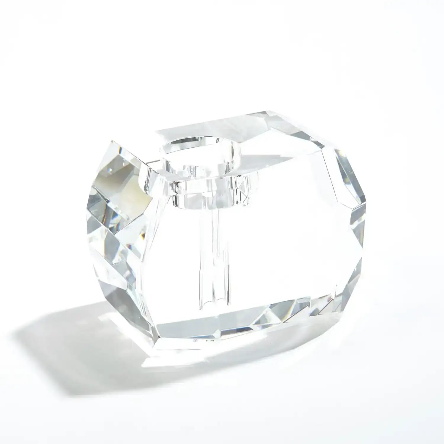 GLOBAL VIEWS GEMSTONE T - DO NOT SHOW ON WEBSITE
