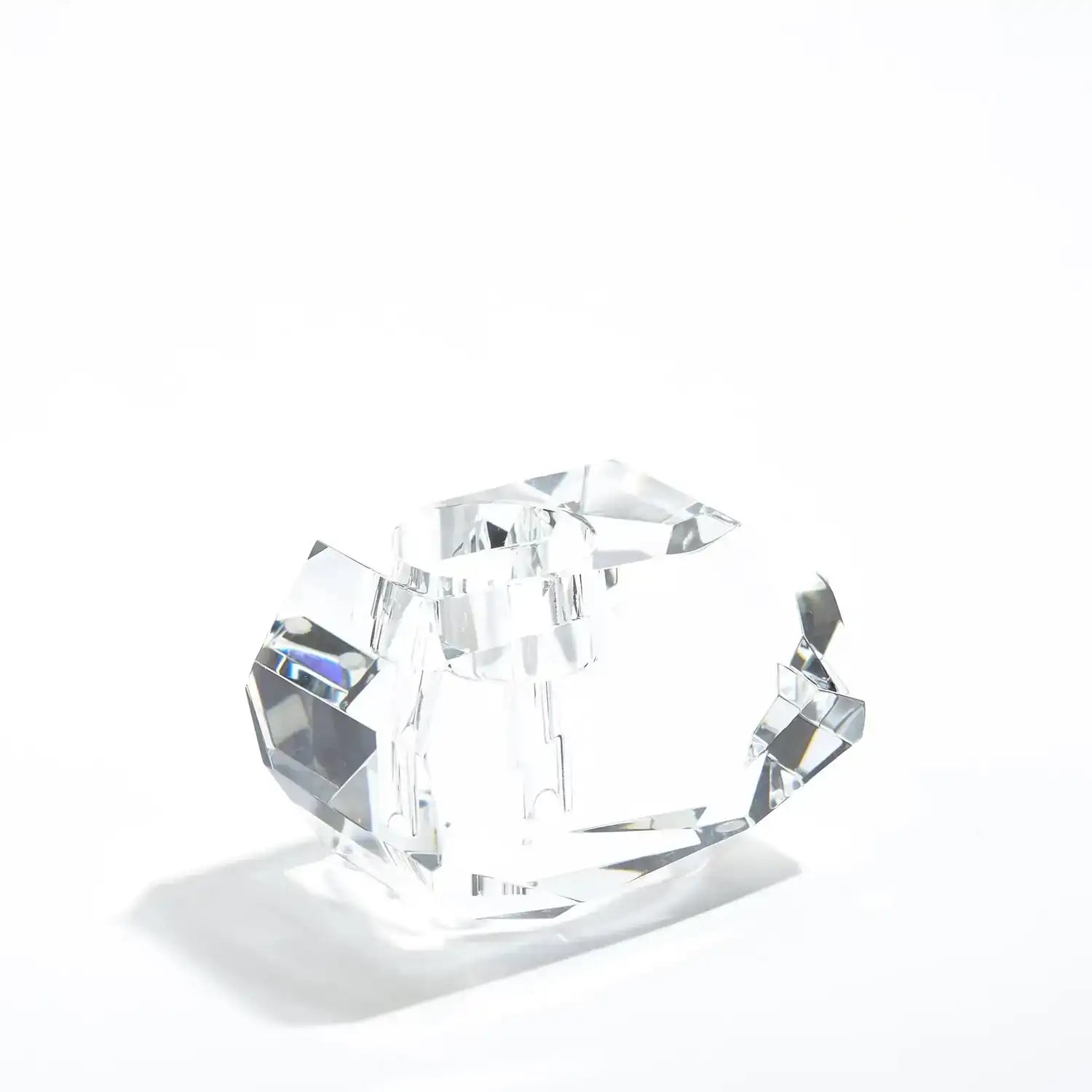 GLOBAL VIEWS GEMSTONE T - DO NOT SHOW ON WEBSITE