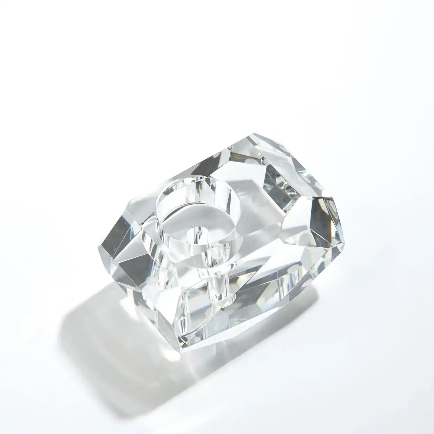 GLOBAL VIEWS GEMSTONE T - DO NOT SHOW ON WEBSITE