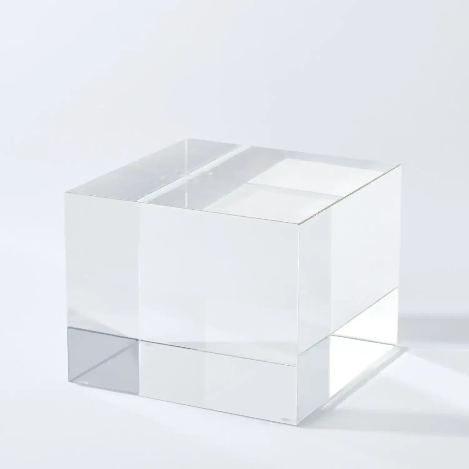 GLOBAL VIEWS CRYSTAL CUBE RISER - Decorative Accents