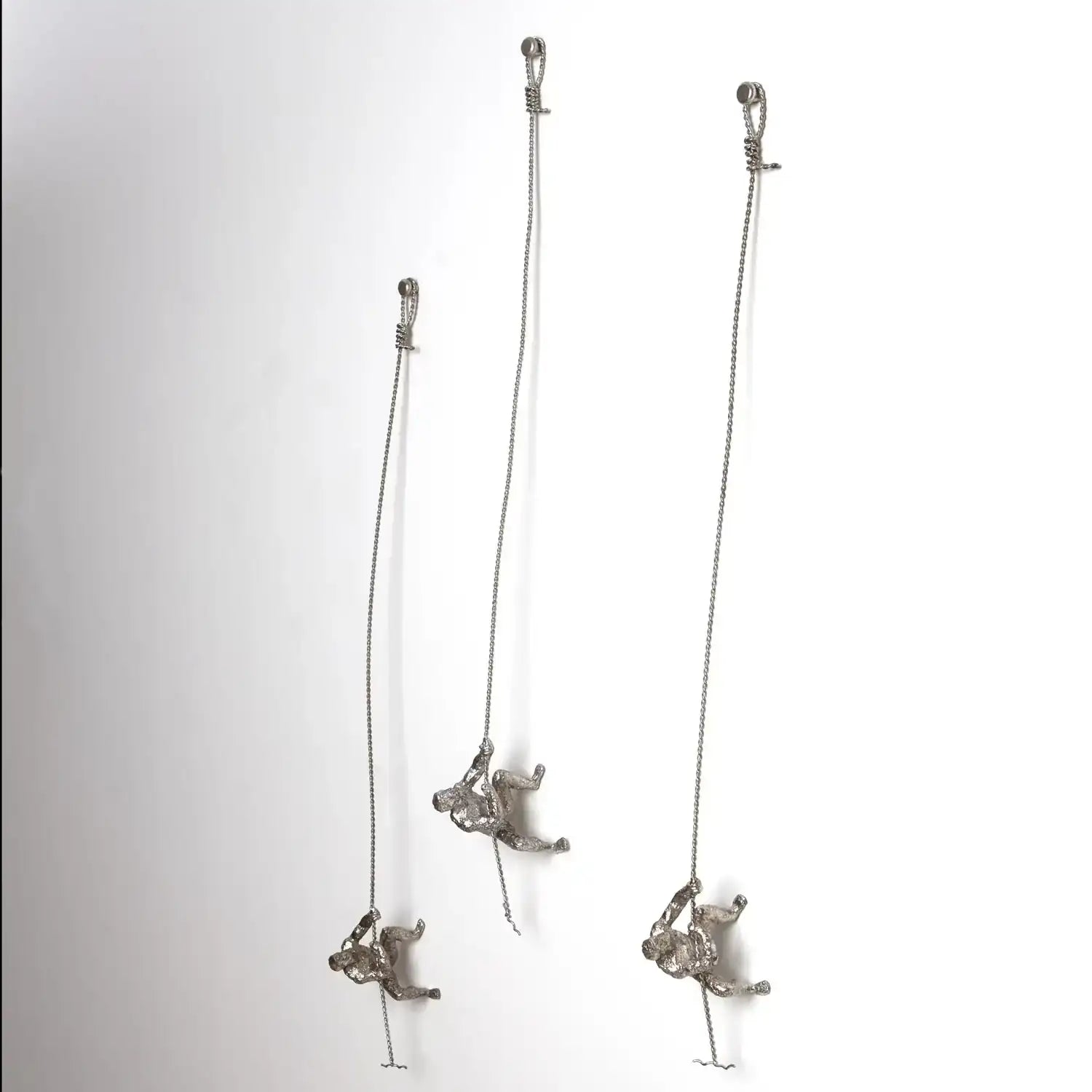 GLOBAL VIEWS CLIMBING MAN - Decorative Accents