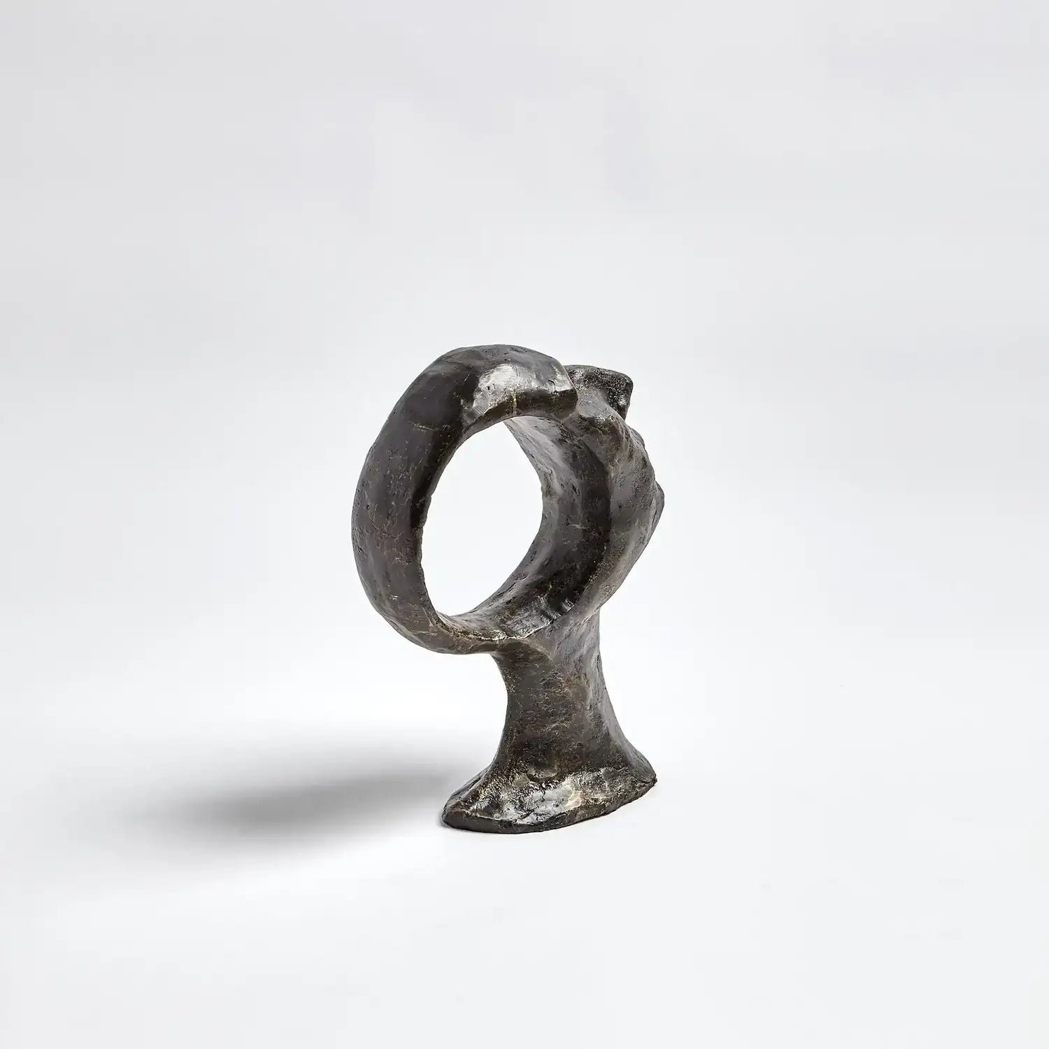 GLOBAL VIEWS HOLLOW HEAD WOMAN - Decorative Accents