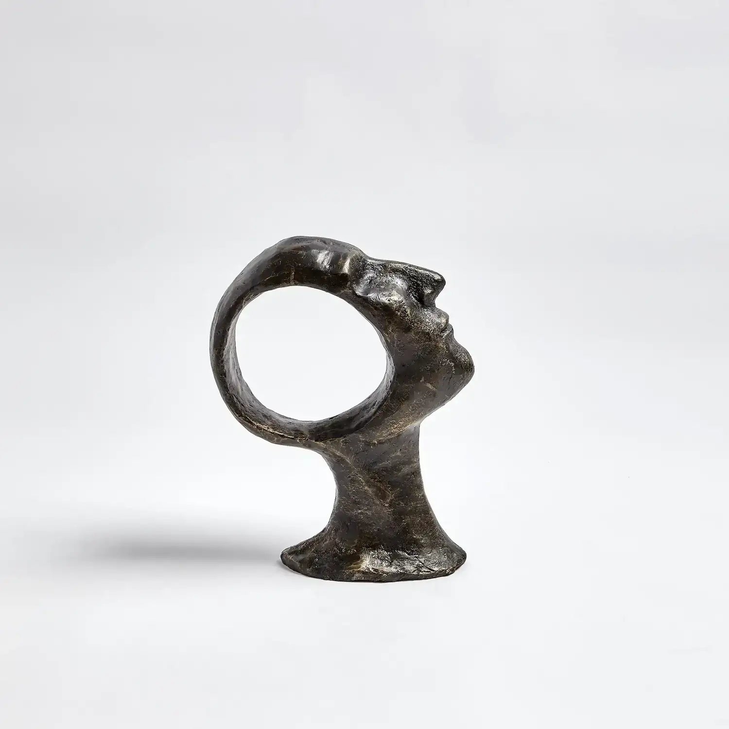 GLOBAL VIEWS HOLLOW HEAD WOMAN - Decorative Accents