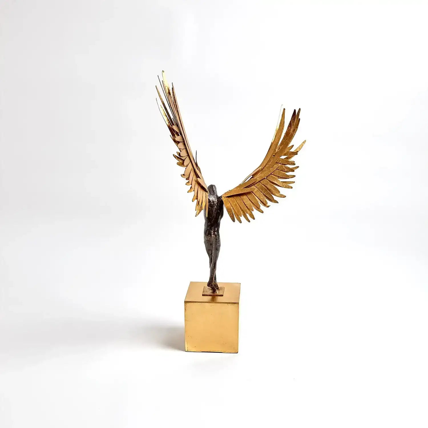 GLOBAL VIEWS AVIAN MAN - Decorative Accents