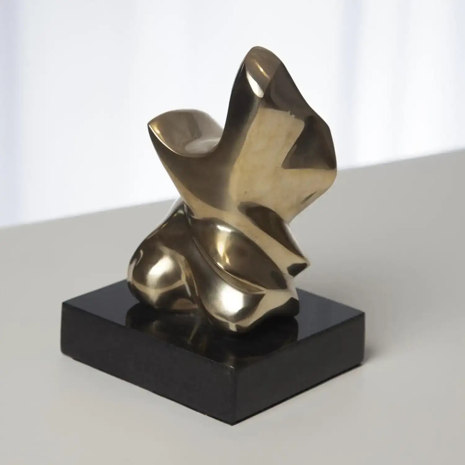 GLOBAL VIEWS ABSTRACT FIGURAL SCULPTURE - Decorative Accents