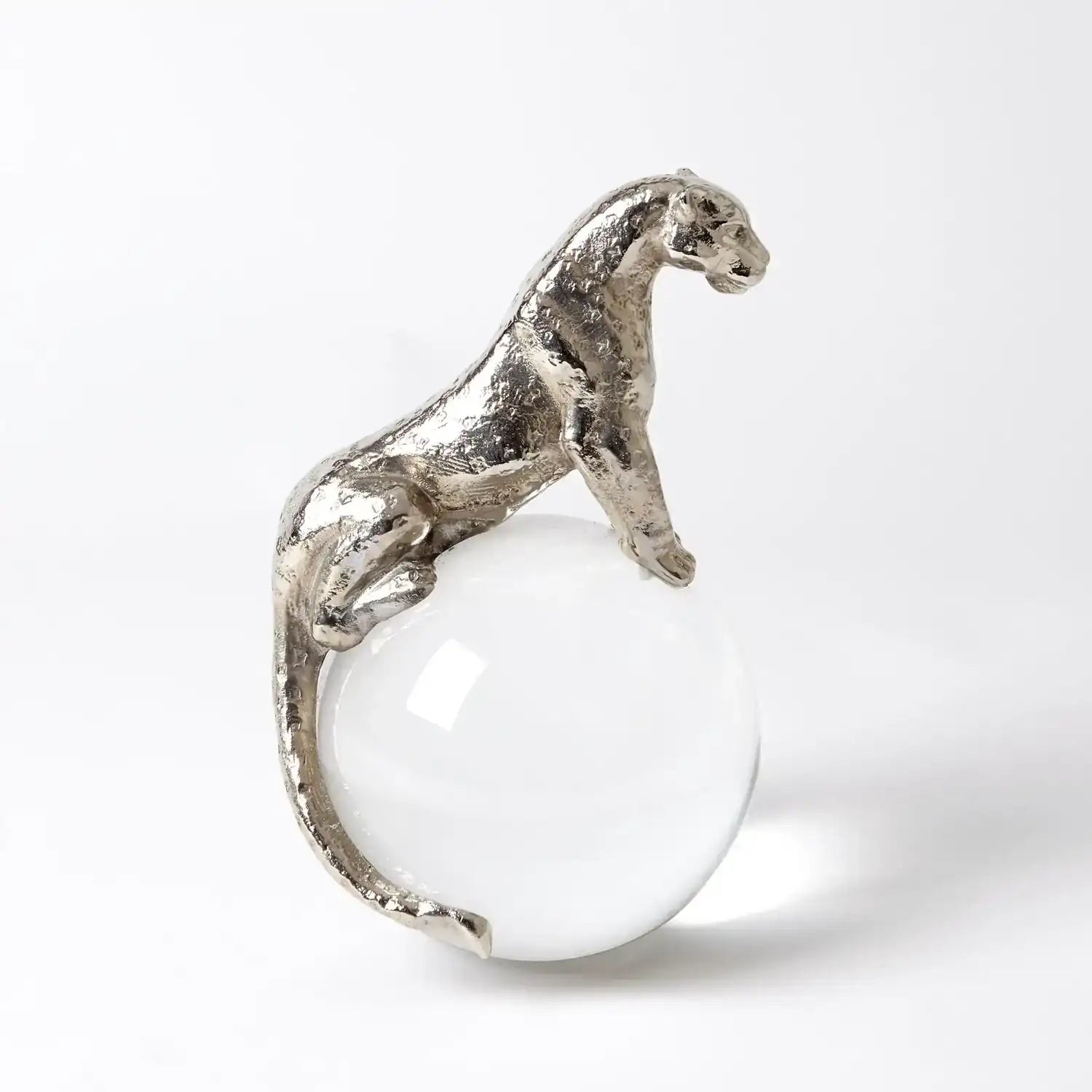GLOBAL VIEWS JAGUAR ON CRYSTAL SPHERE - Decorative Accents