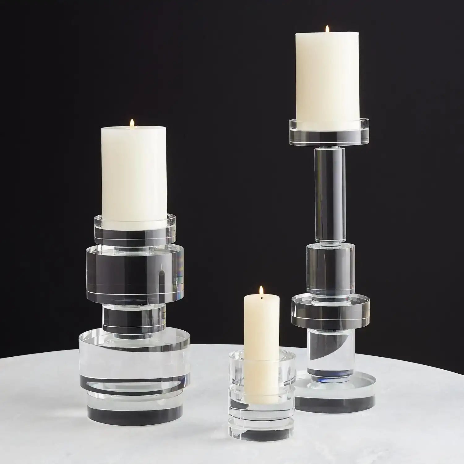 GLOBAL VIEWS BRILLIANT ROUND PILLAR HOLDER - Decorative Accents