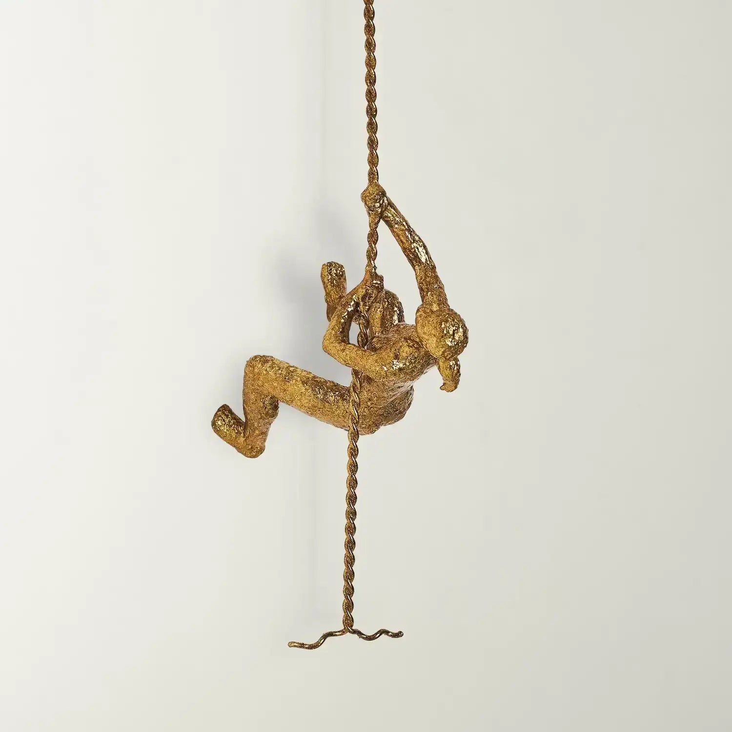 GLOBAL VIEWS CLIMBING WOMAN - Decorative Accents