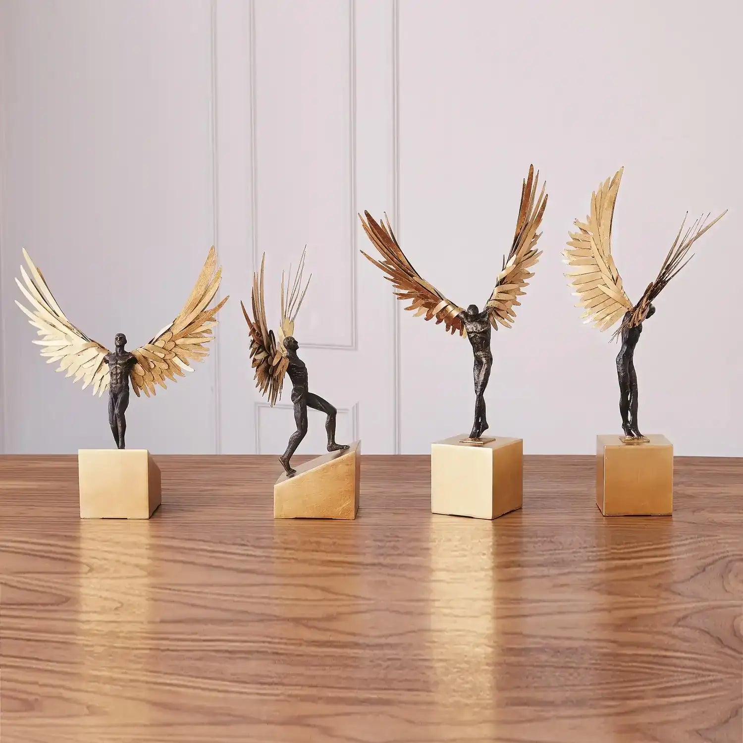 GLOBAL VIEWS AVIAN MAN - Decorative Accents