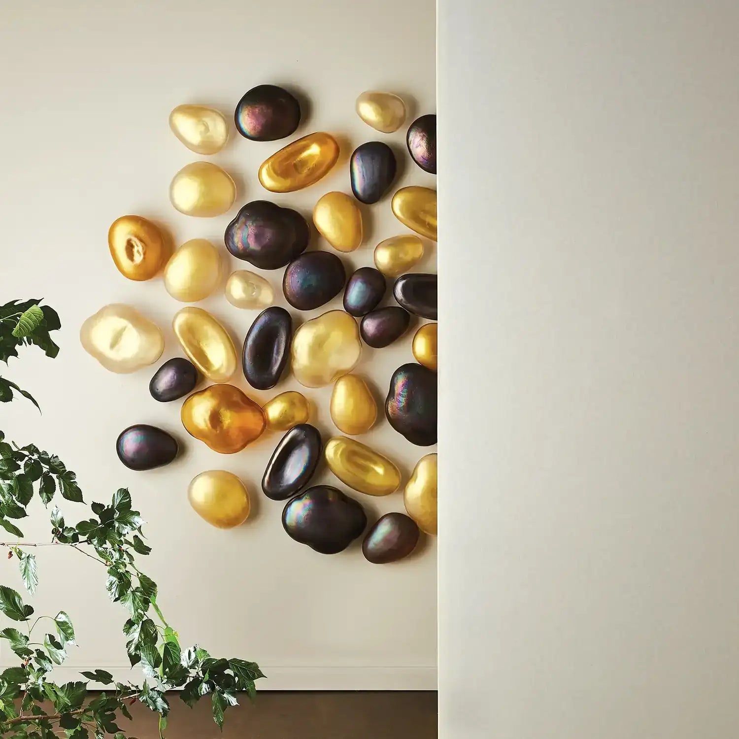GLOBAL VIEWS S/5 GLASS WALL GEMS - Decorative Accents