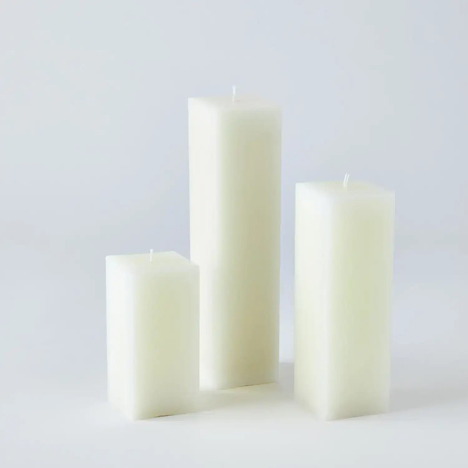 GLOBAL VIEWS SQUARE PILLAR CANDLE - Decorative Accents