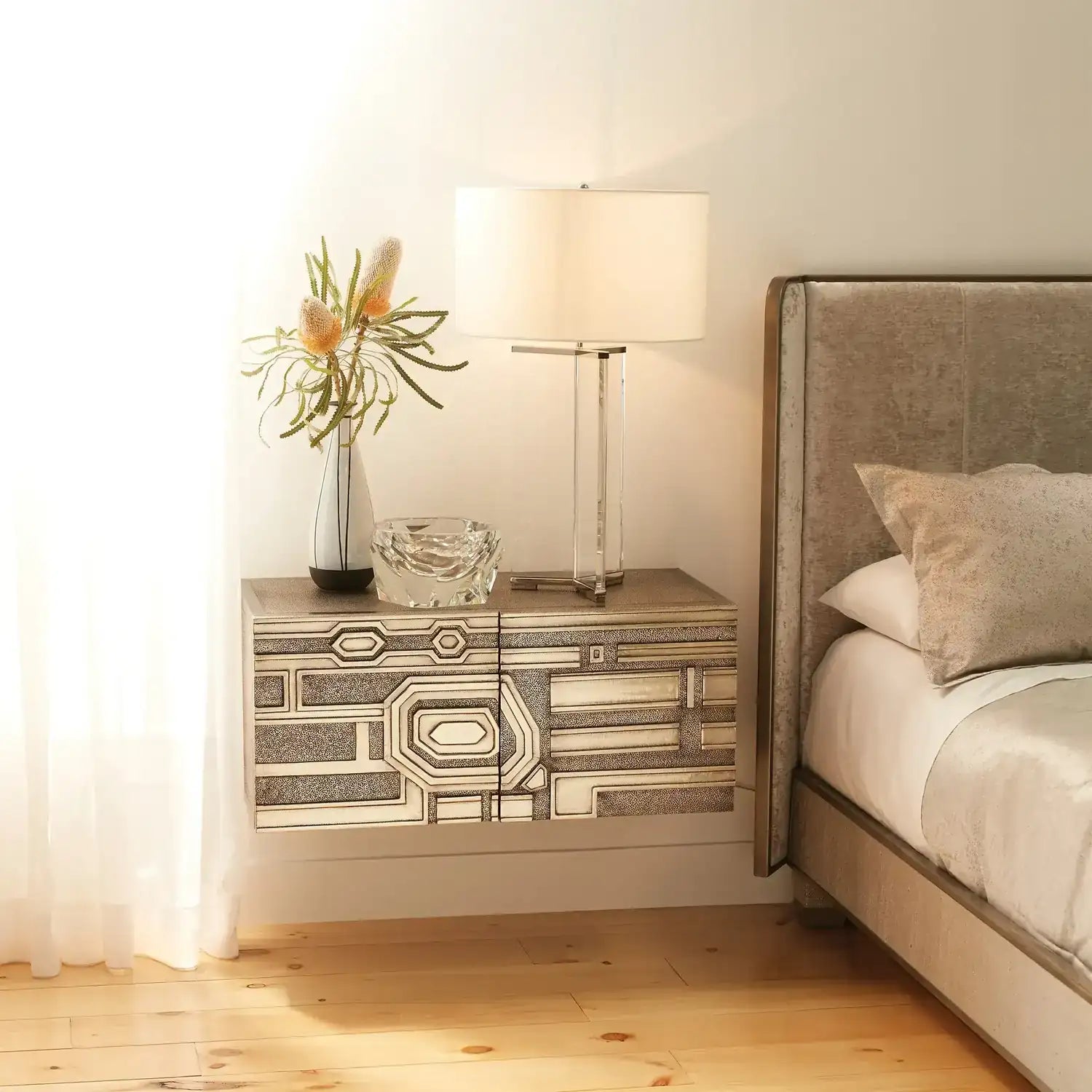 GLOBAL VIEWS, Y TABLE LAMP, TABLE LAMPS