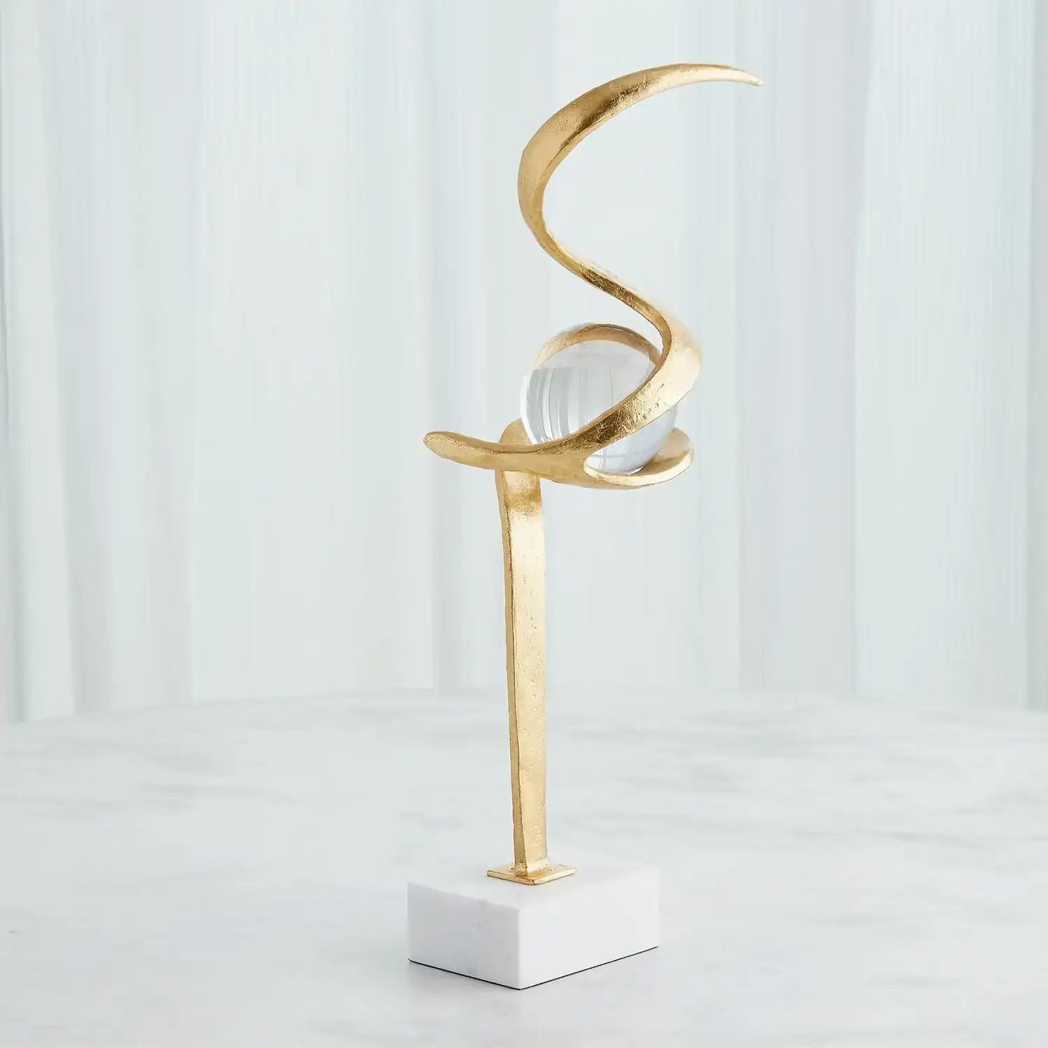GLOBAL VIEWS CAPTURED SPHERE SCULPTURE - Decorative Accents