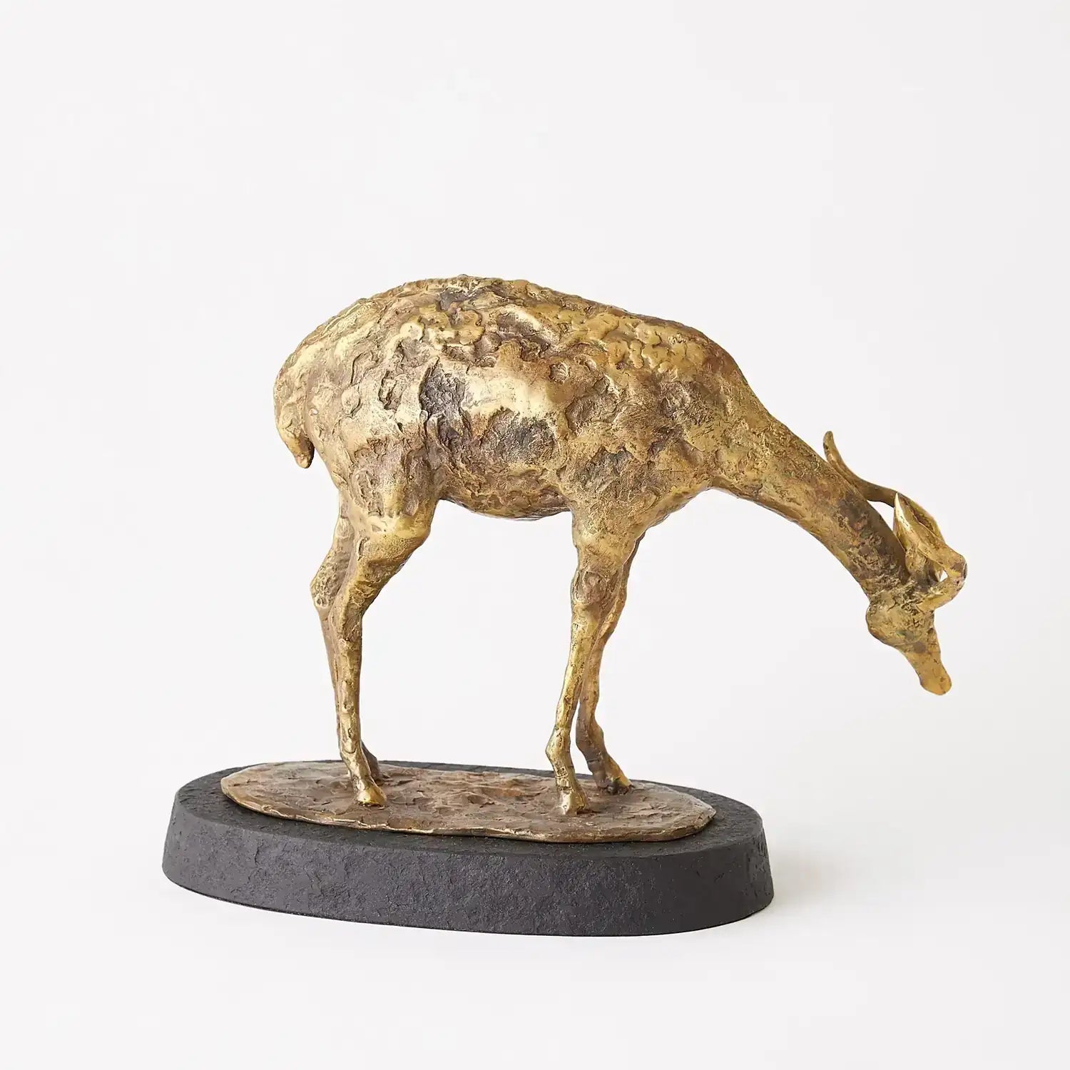 GLOBAL VIEWS NARA BOWING DEER - Decorative Accents