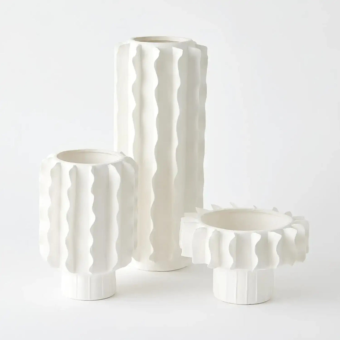 GLOBAL VIEWS FRILLED VASE - Decorative Accents