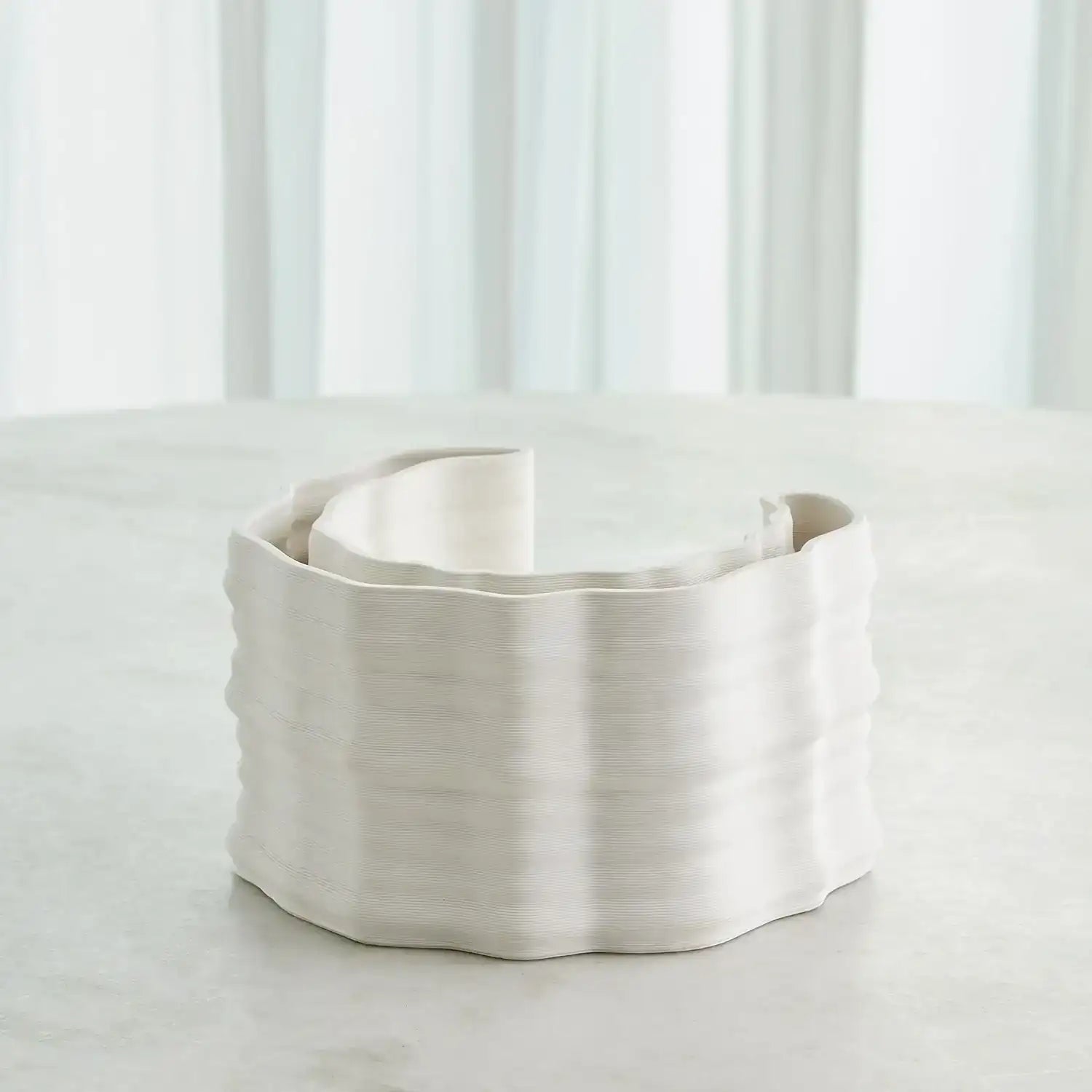 GLOBAL VIEWS CRESCENT PRINTED VASE - Decorative Accents