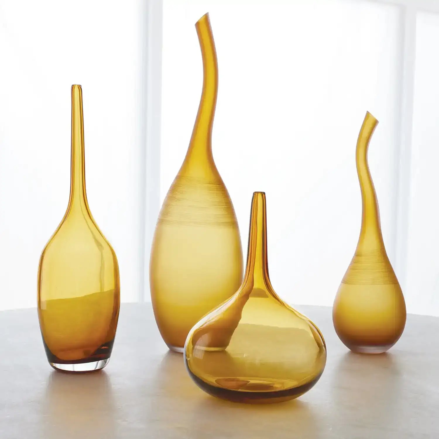 GLOBAL VIEWS PINNACLE BOTTLE - Art
