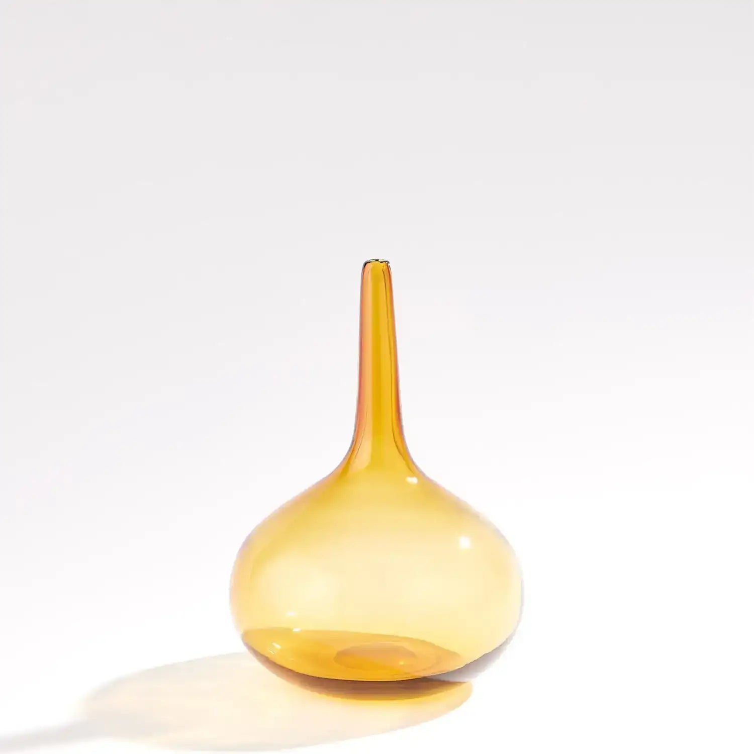 GLOBAL VIEWS PINNACLE BOTTLE - Art