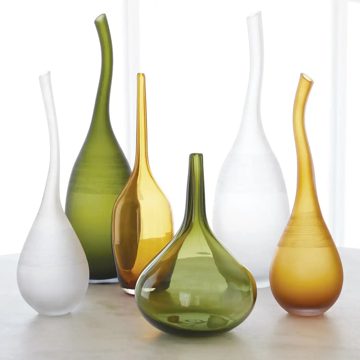 GLOBAL VIEWS CURVATURE BOTTLE - Art
