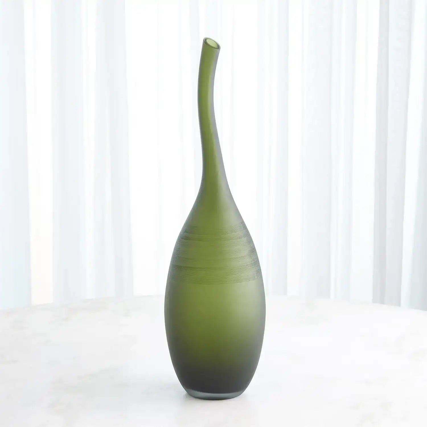 GLOBAL VIEWS CURVATURE BOTTLE - Art