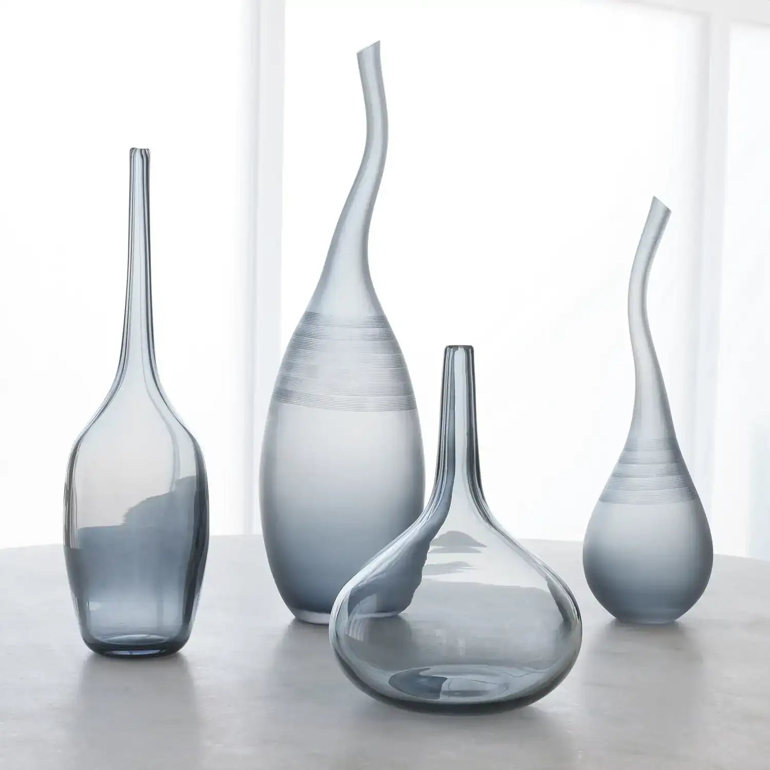 GLOBAL VIEWS PINNACLE BOTTLE - Art