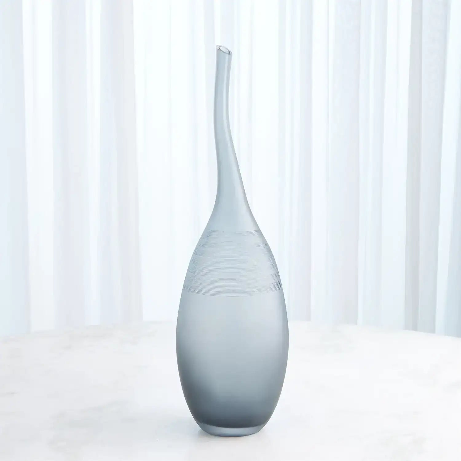 GLOBAL VIEWS CURVATURE BOTTLE - Art