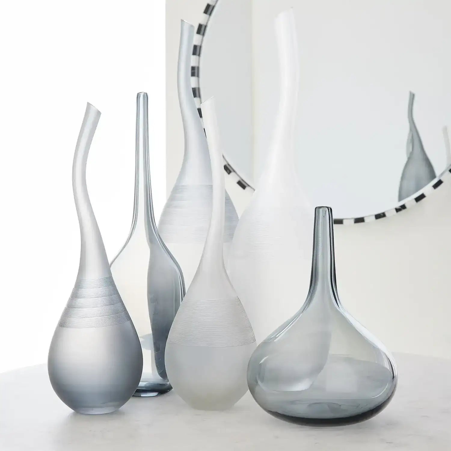 GLOBAL VIEWS CURVATURE BOTTLE - Art