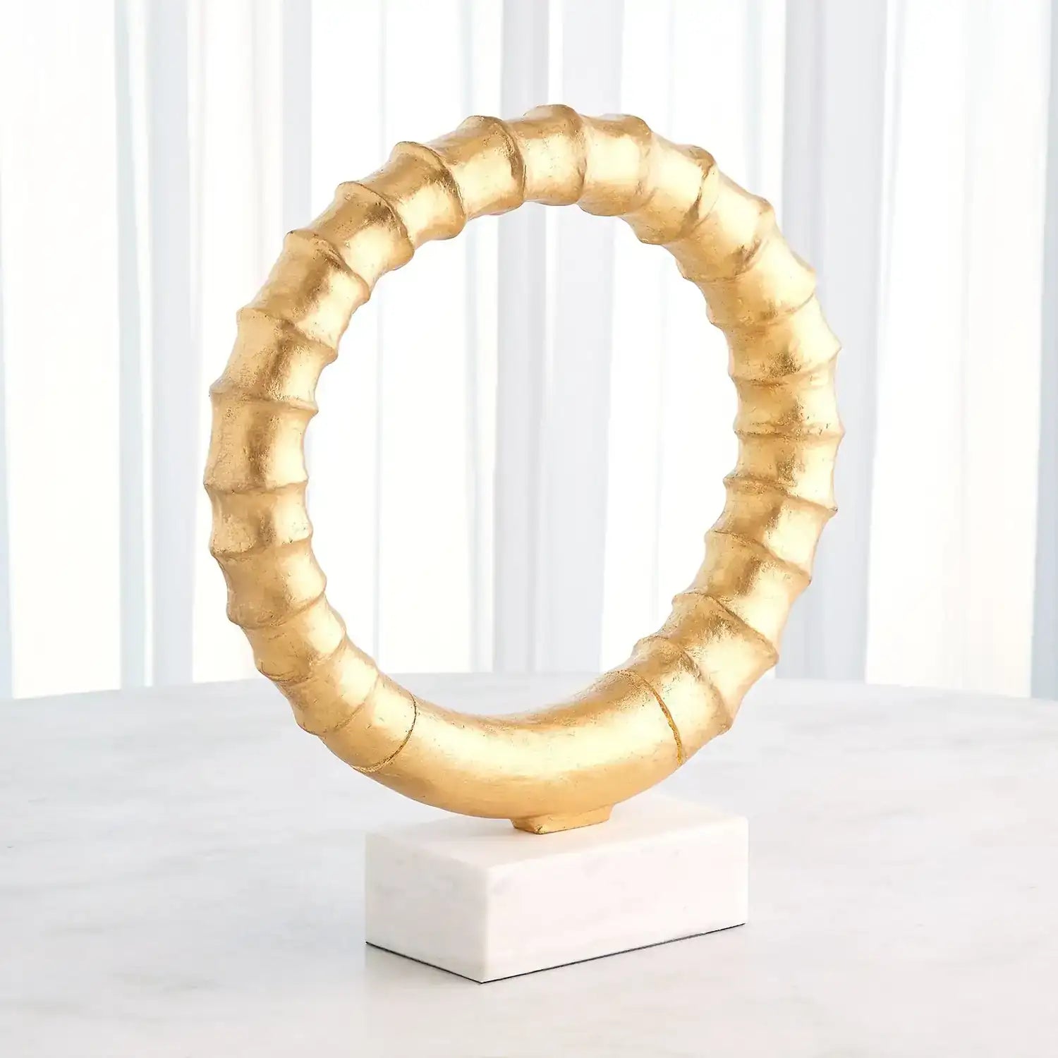 GLOBAL VIEWS INFINITY HORN SCULPTURE - Decorative Accents