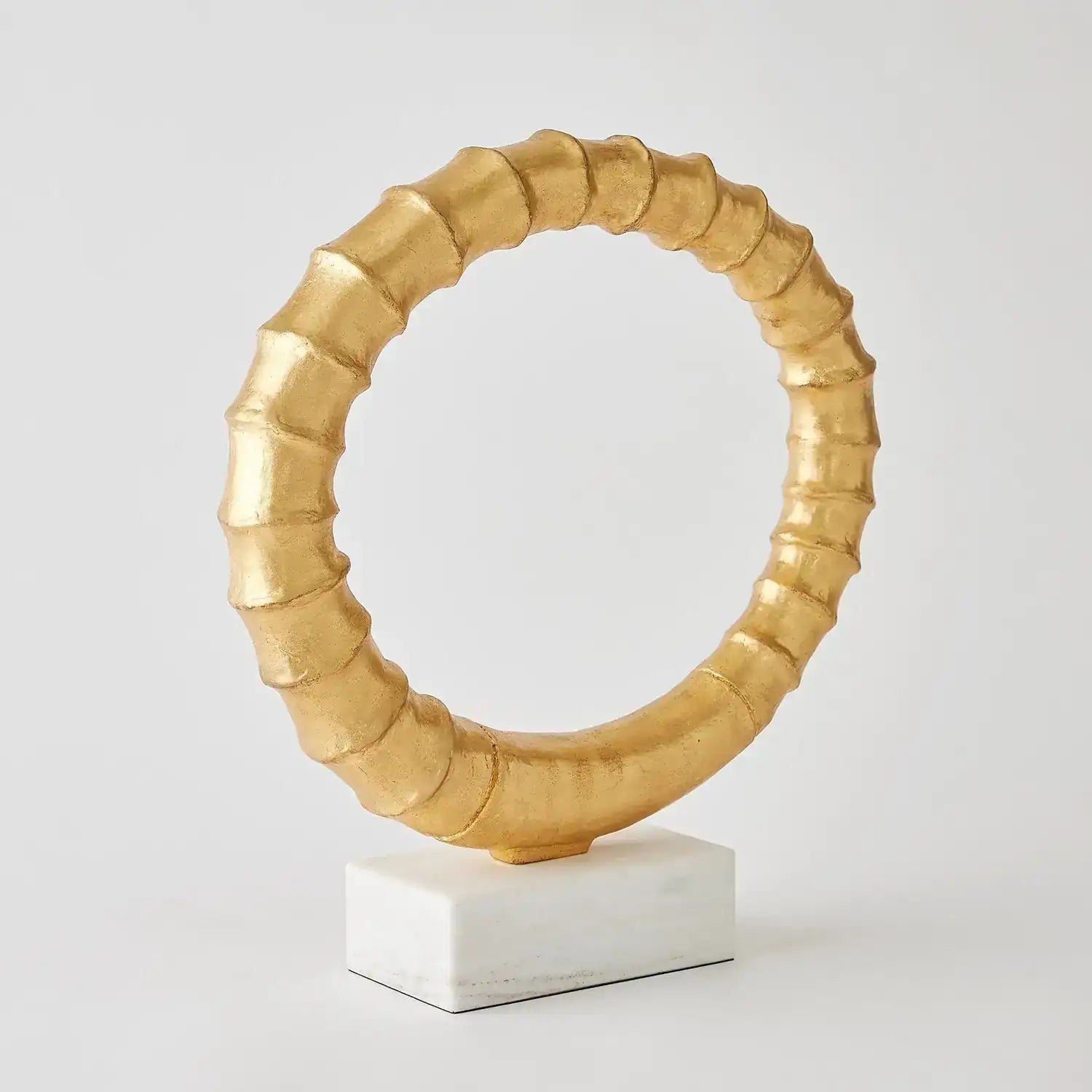 GLOBAL VIEWS INFINITY HORN SCULPTURE - Decorative Accents