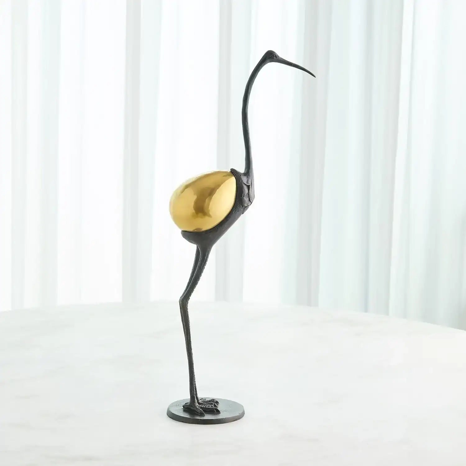 GLOBAL VIEWS PRECIOUS EGG SCULPTURE - Decorative Accents